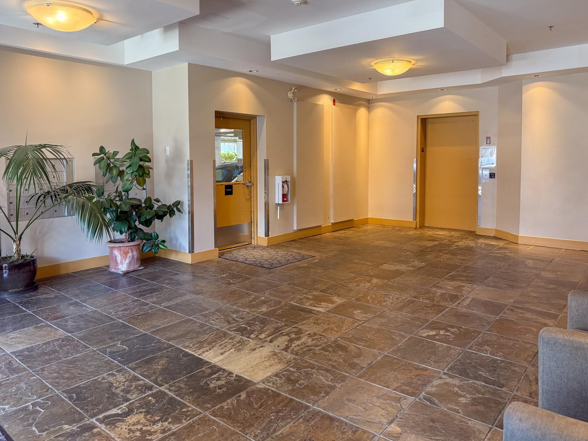 305 - 38003 Second Avenue, Squamish, V8B 0C4 — photo 5