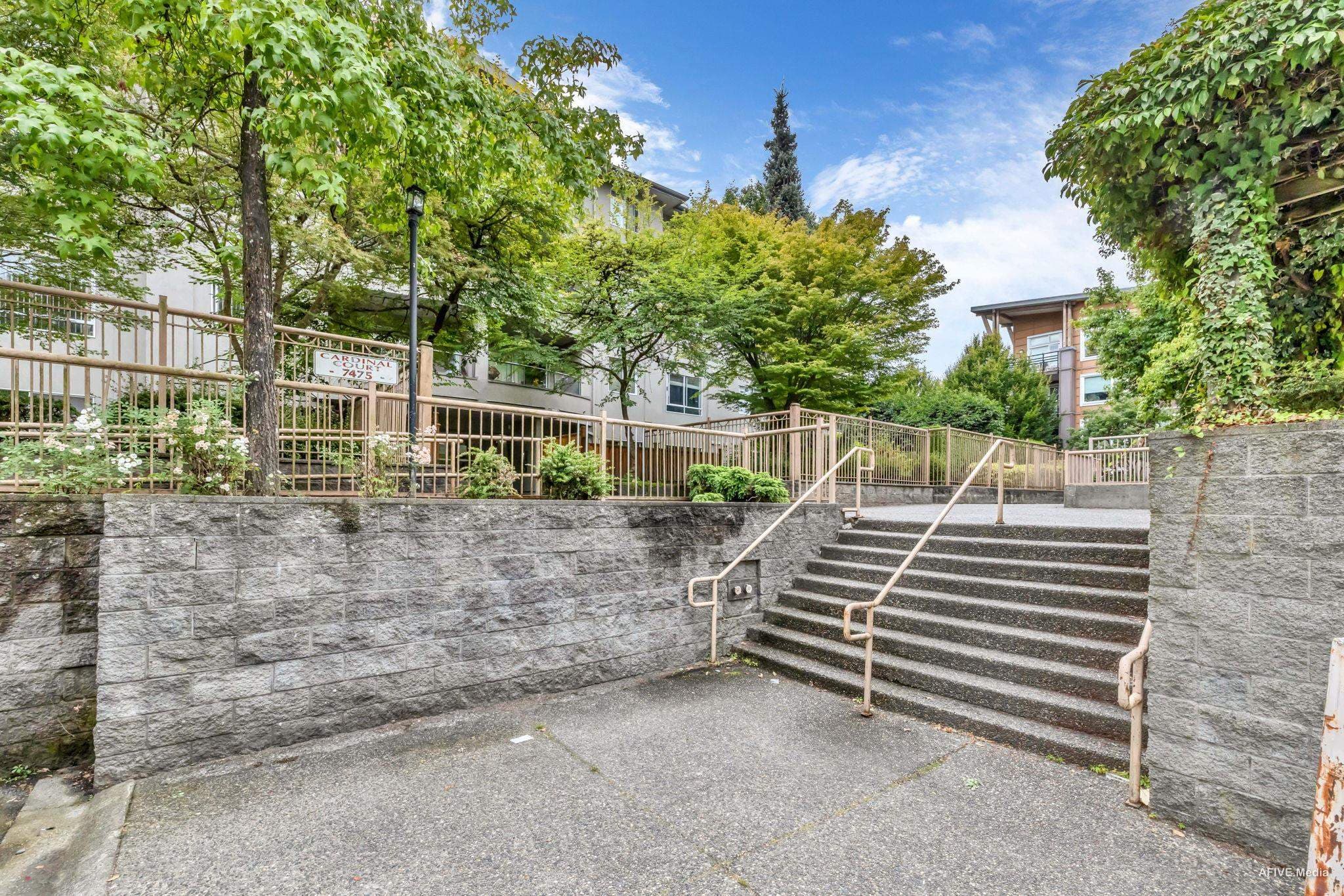 103 - 7475 138 Street, Surrey, V3W 0Y9 — photo 4