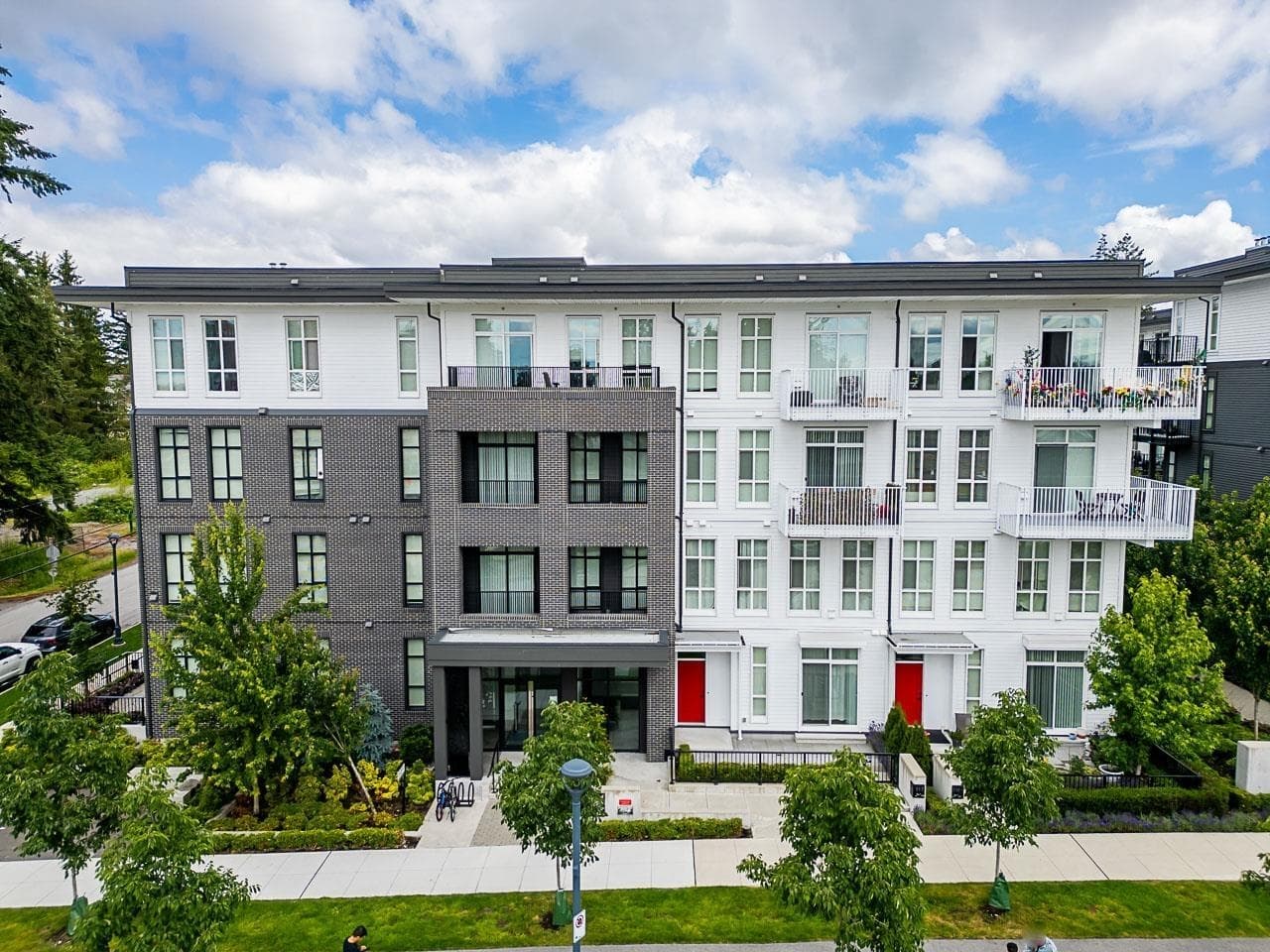 112 - 13929 105 Boulevard, Surrey, V3T 0R5 — photo 1