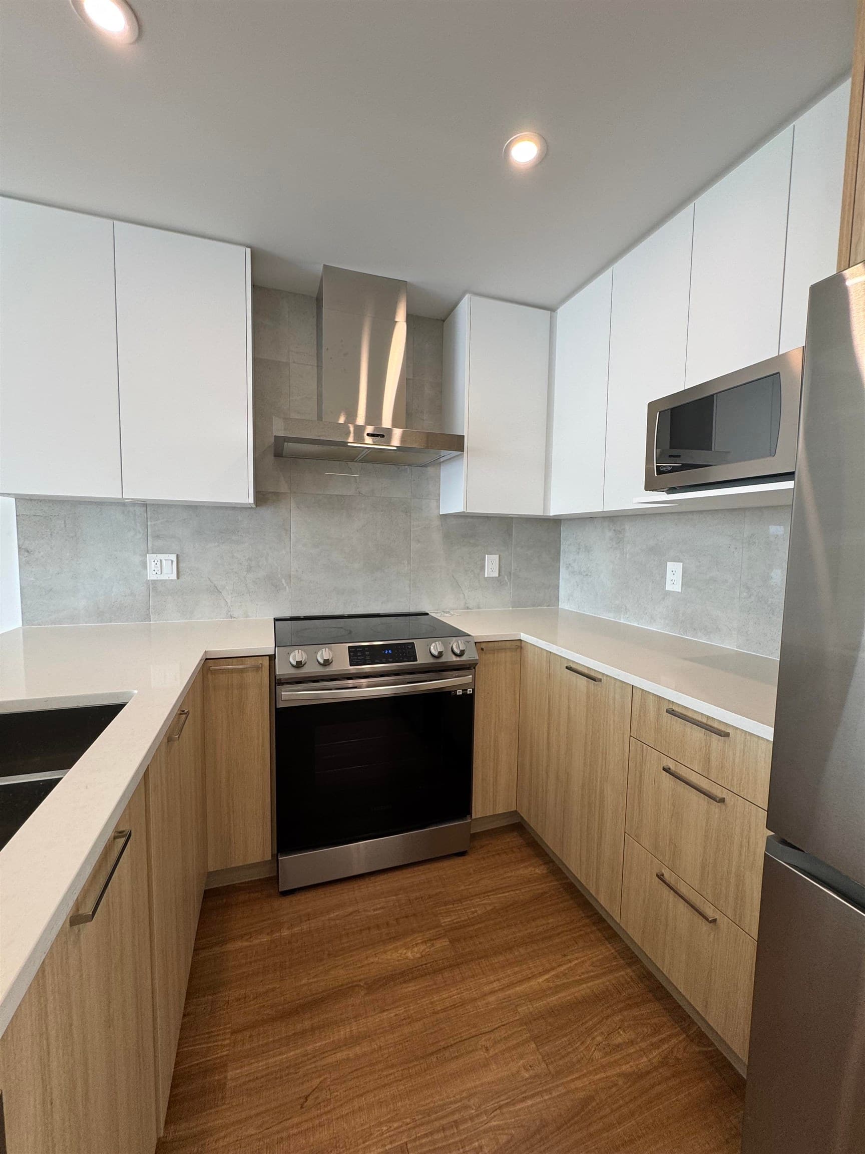 202 - 31940 Raven Avenue, Mission, V2V 0L1 — photo 3