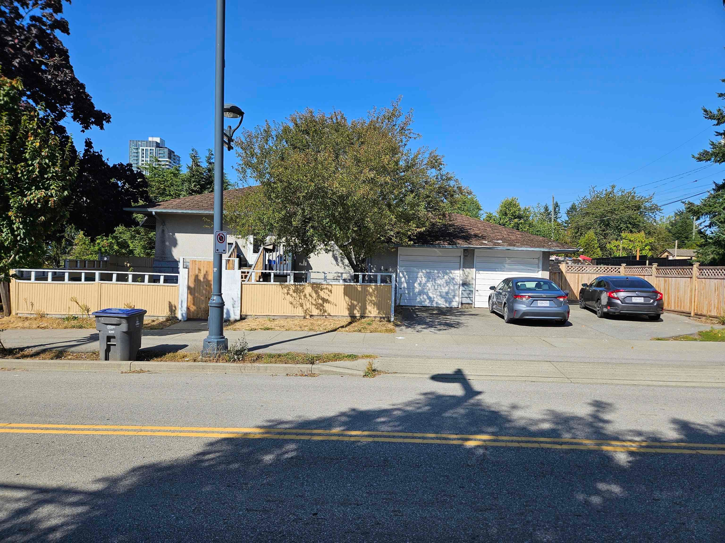 10564 137a Street, Surrey, V3T 4J6 — photo 3