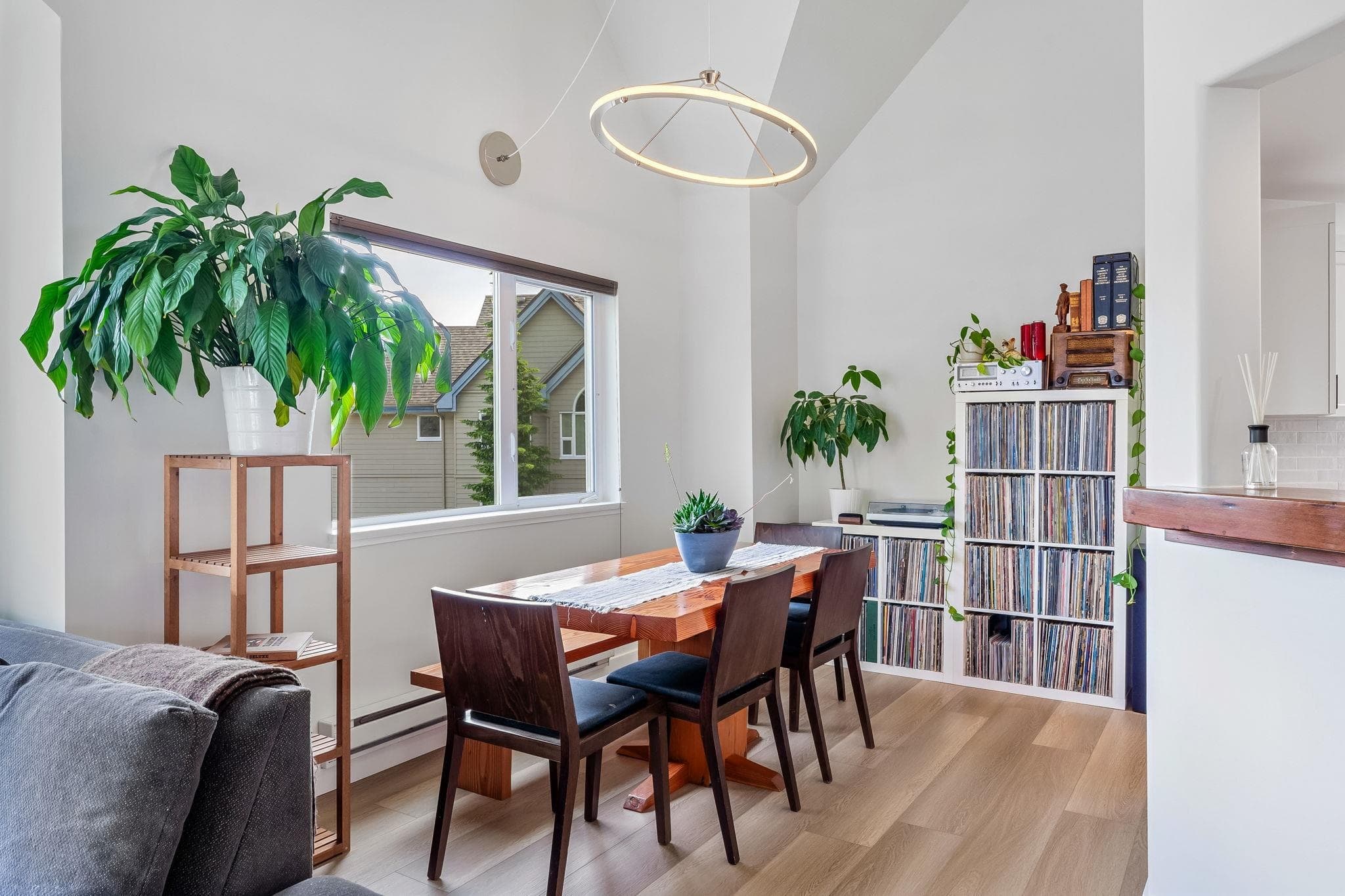 312 - 1466 Pemberton Avenue, Squamish, V8B 0K1 — photo 5