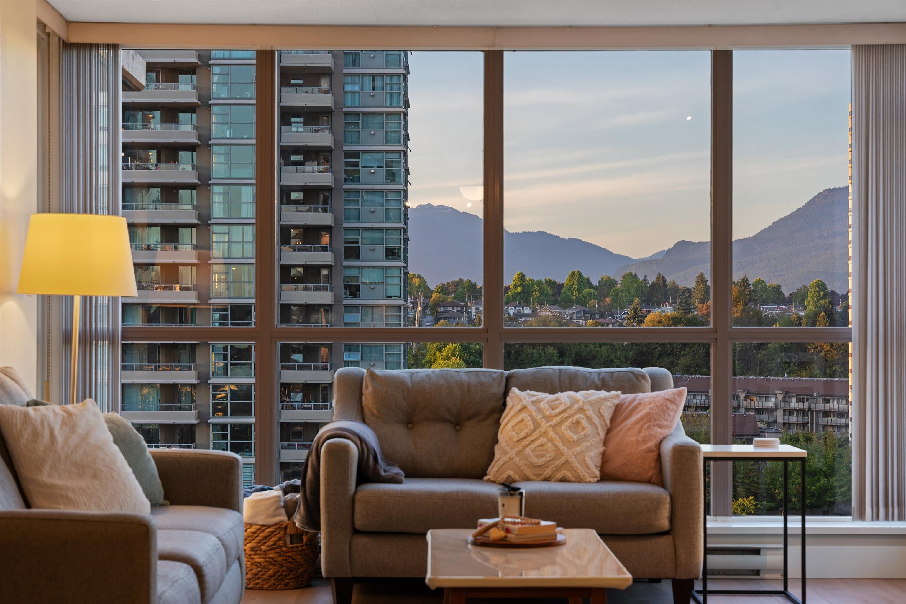 1606 - 2088 Madison Avenue, Burnaby, V5C 6T5 — photo 4