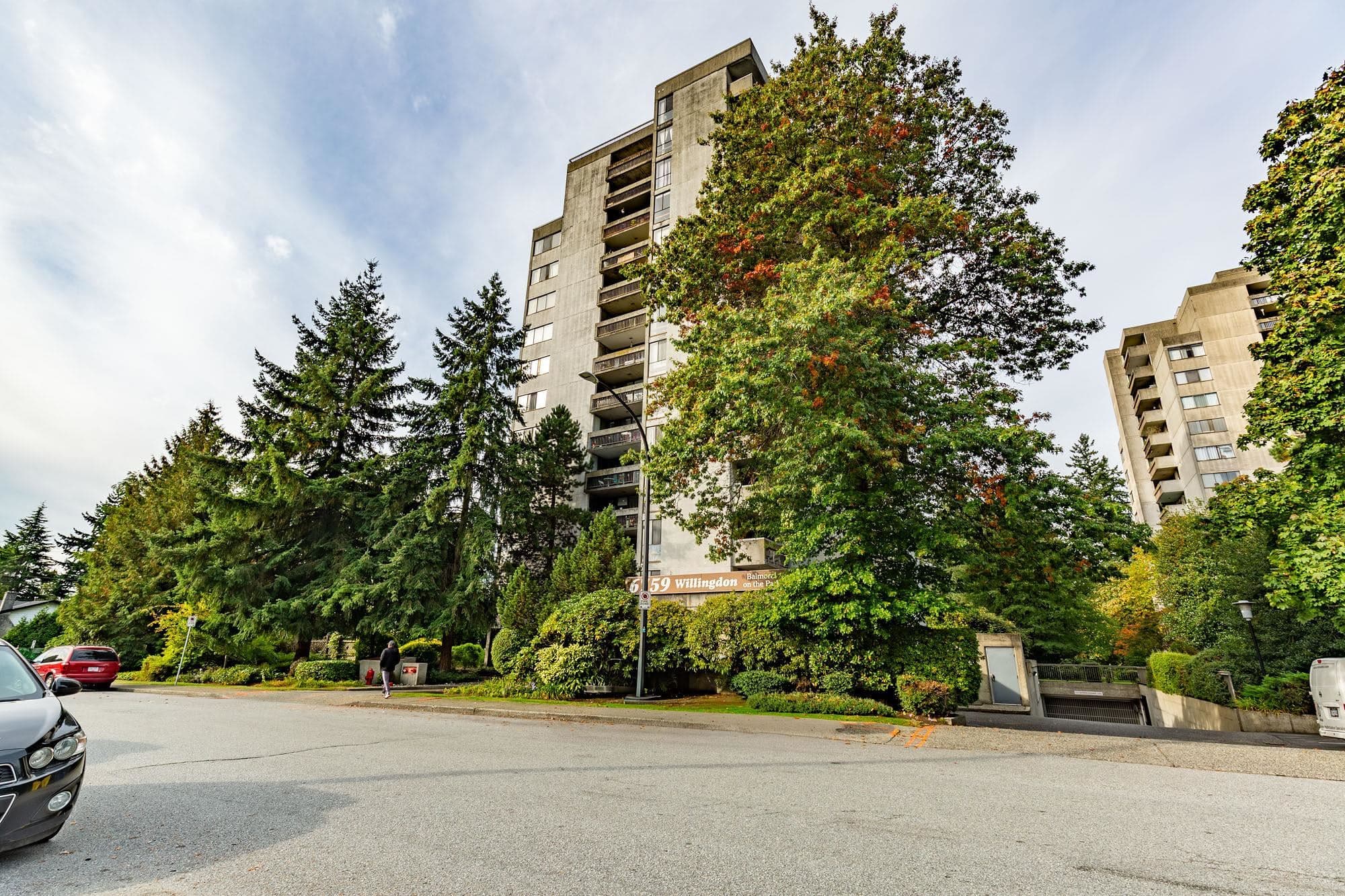 1103 - 6759 Willingdon Avenue, Burnaby, V5H 3Y9 — photo 2
