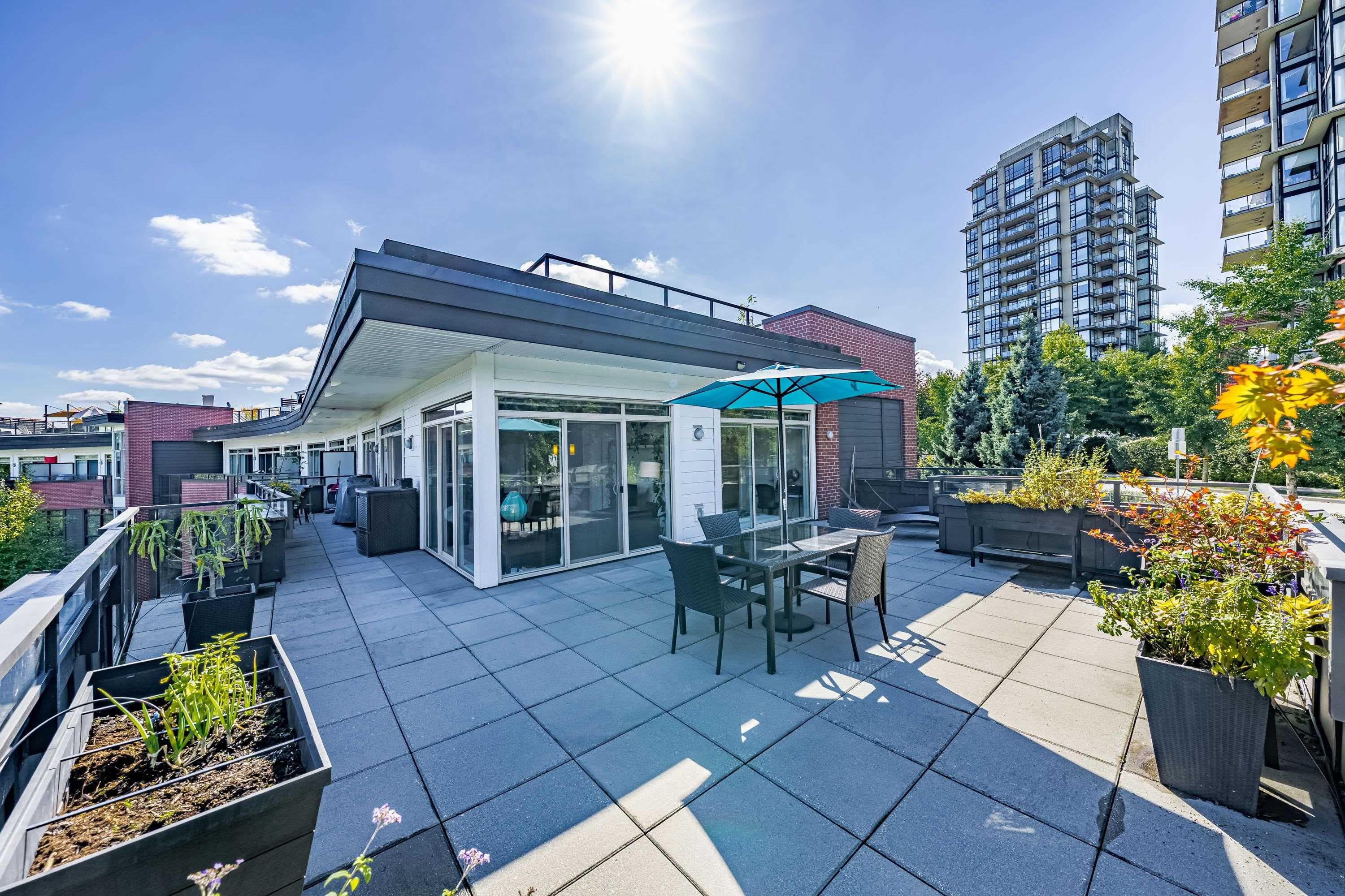 407 - 20 E Royal Avenue, New Westminster, V3L 0G9 — photo 1