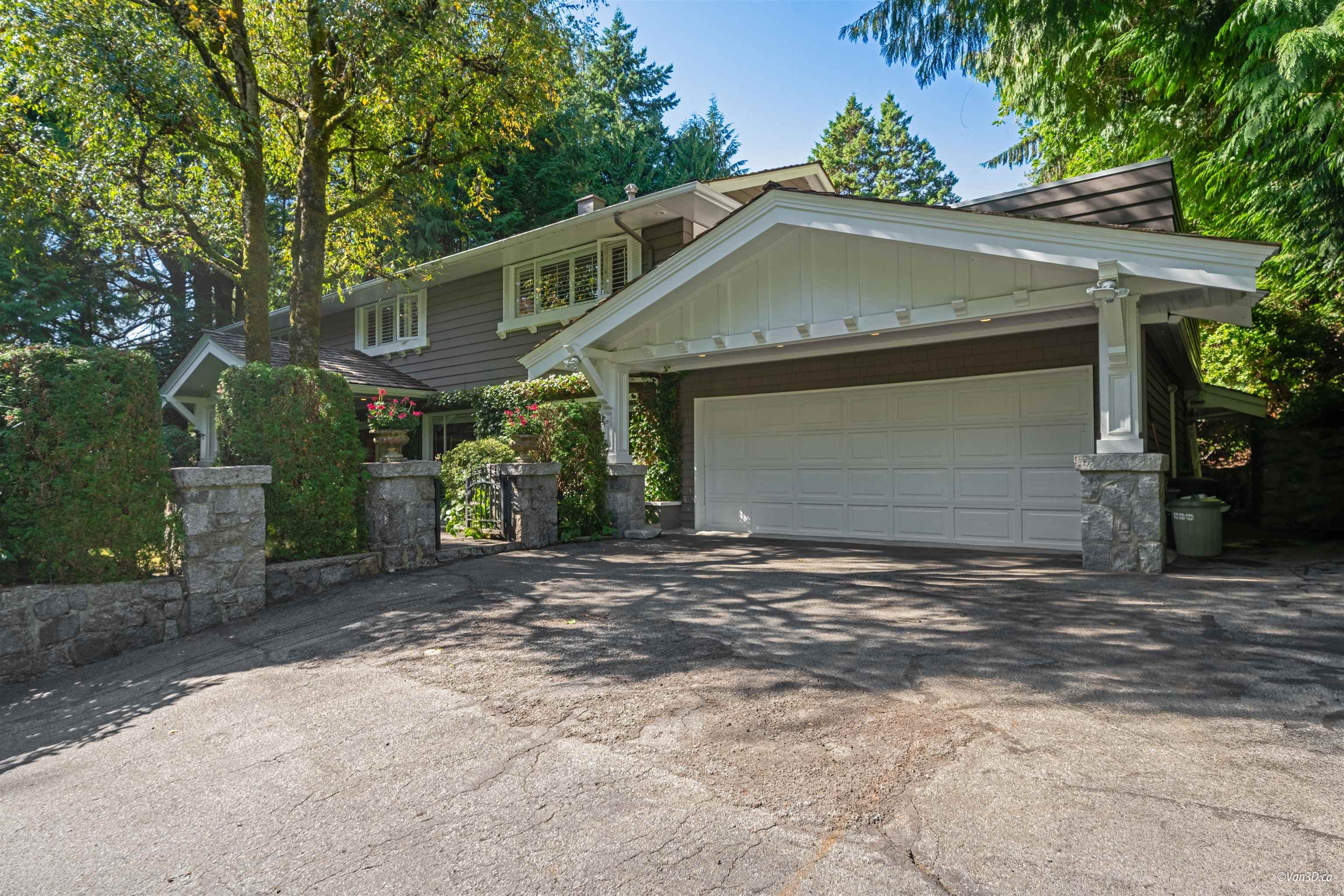 485 Southborough Drive, West Vancouver