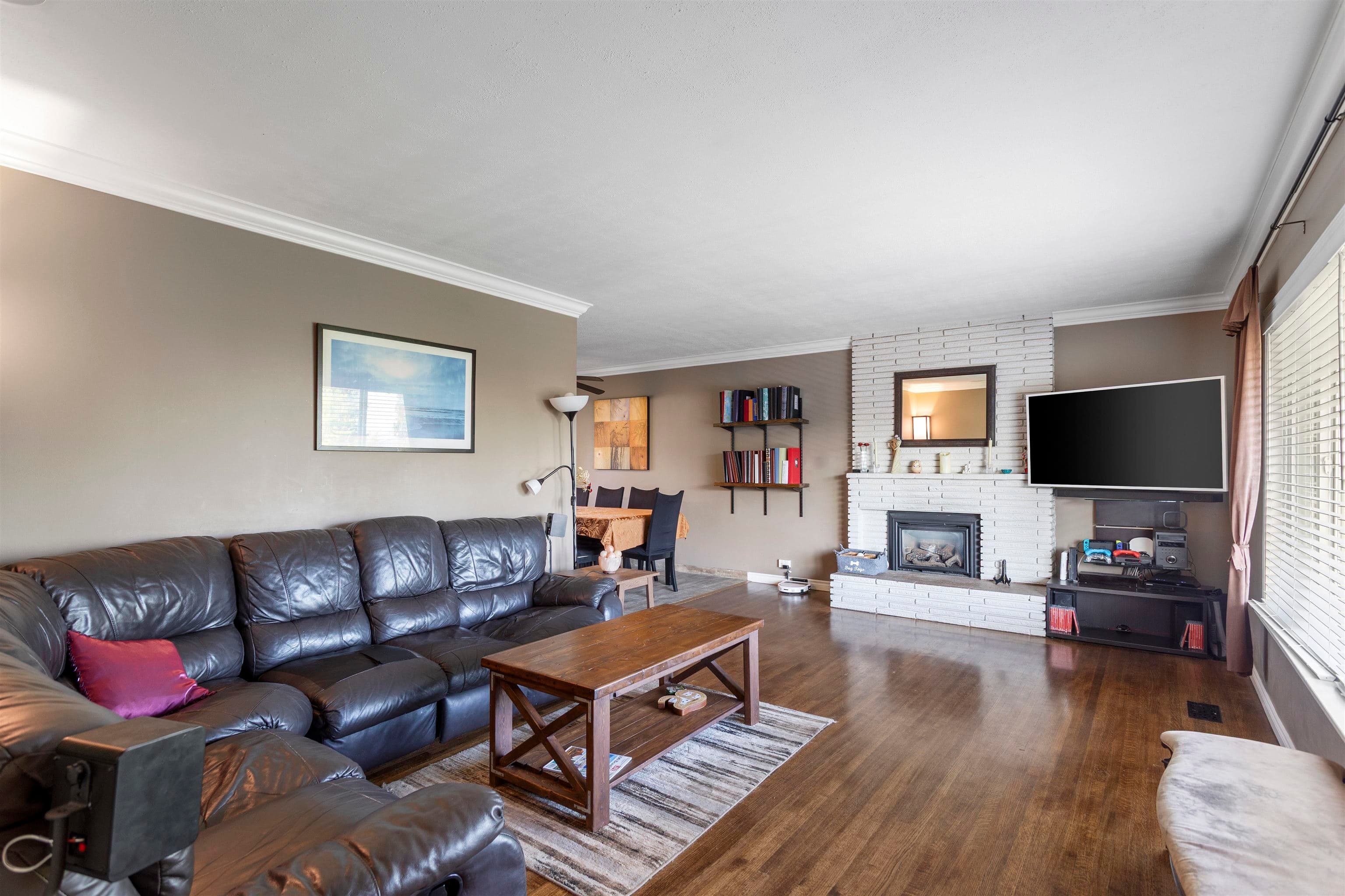1419 Austin Avenue, Coquitlam, V3K 3P6 — photo 3