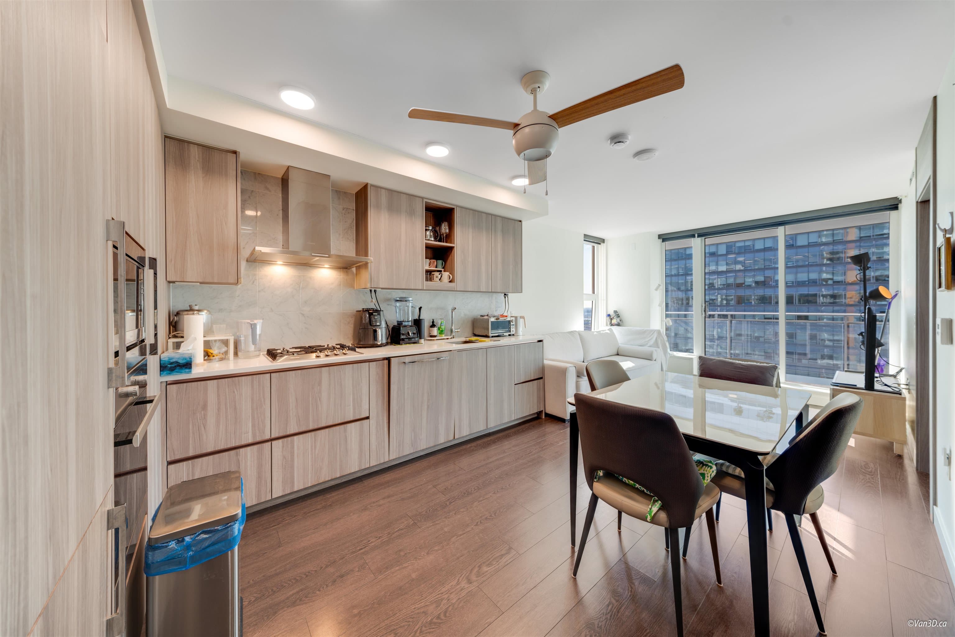 1902 - 455 SW Marine Drive, Vancouver, V5X 0H3 — photo 4