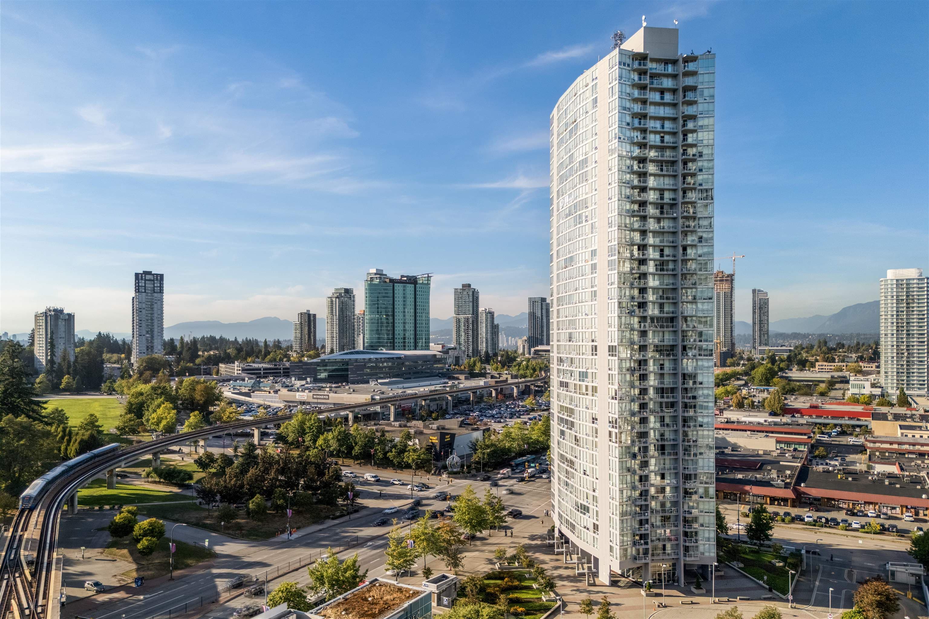 3001 - 13618 100 Avenue, Surrey, V3T 0A8 — photo 3