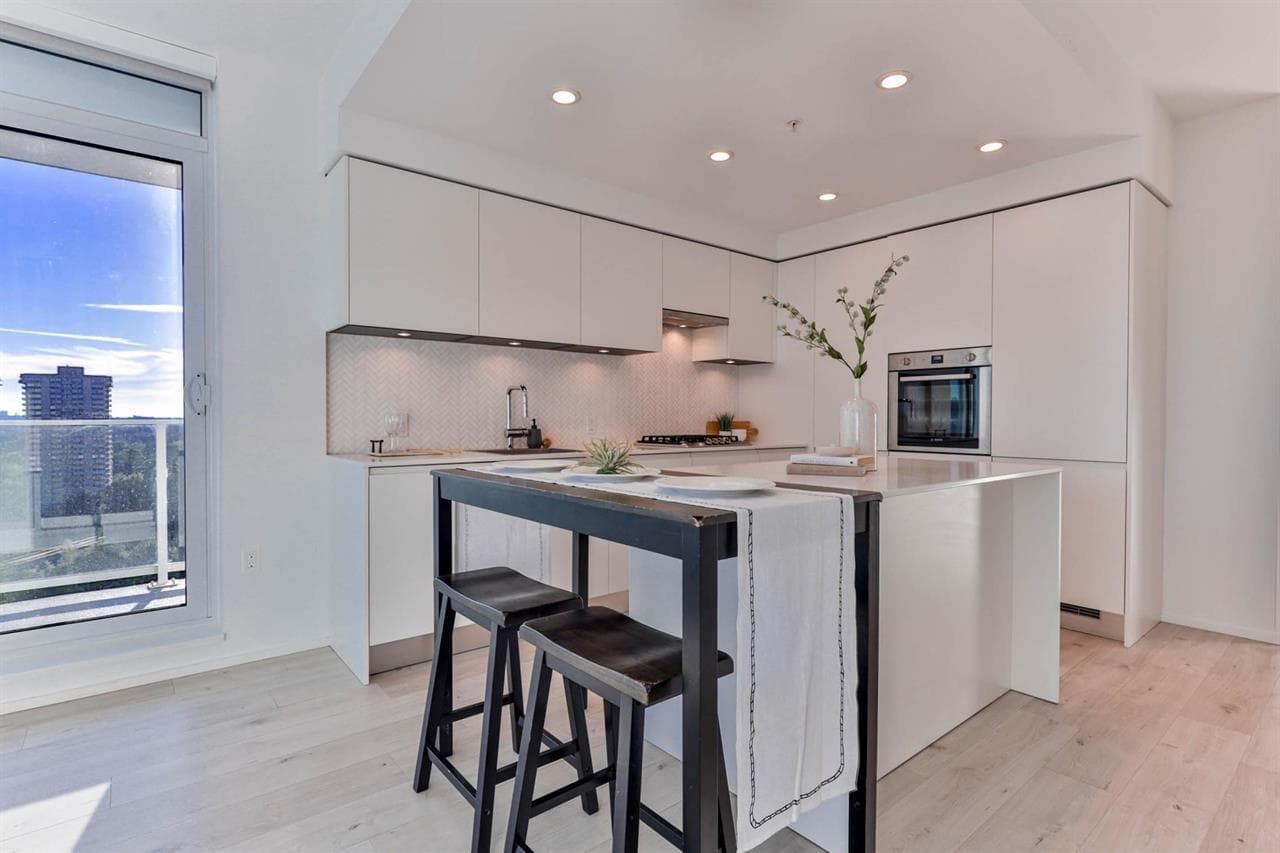 1007 - 3833 Evergreen Place, Burnaby, V3J 0M2 — photo 1