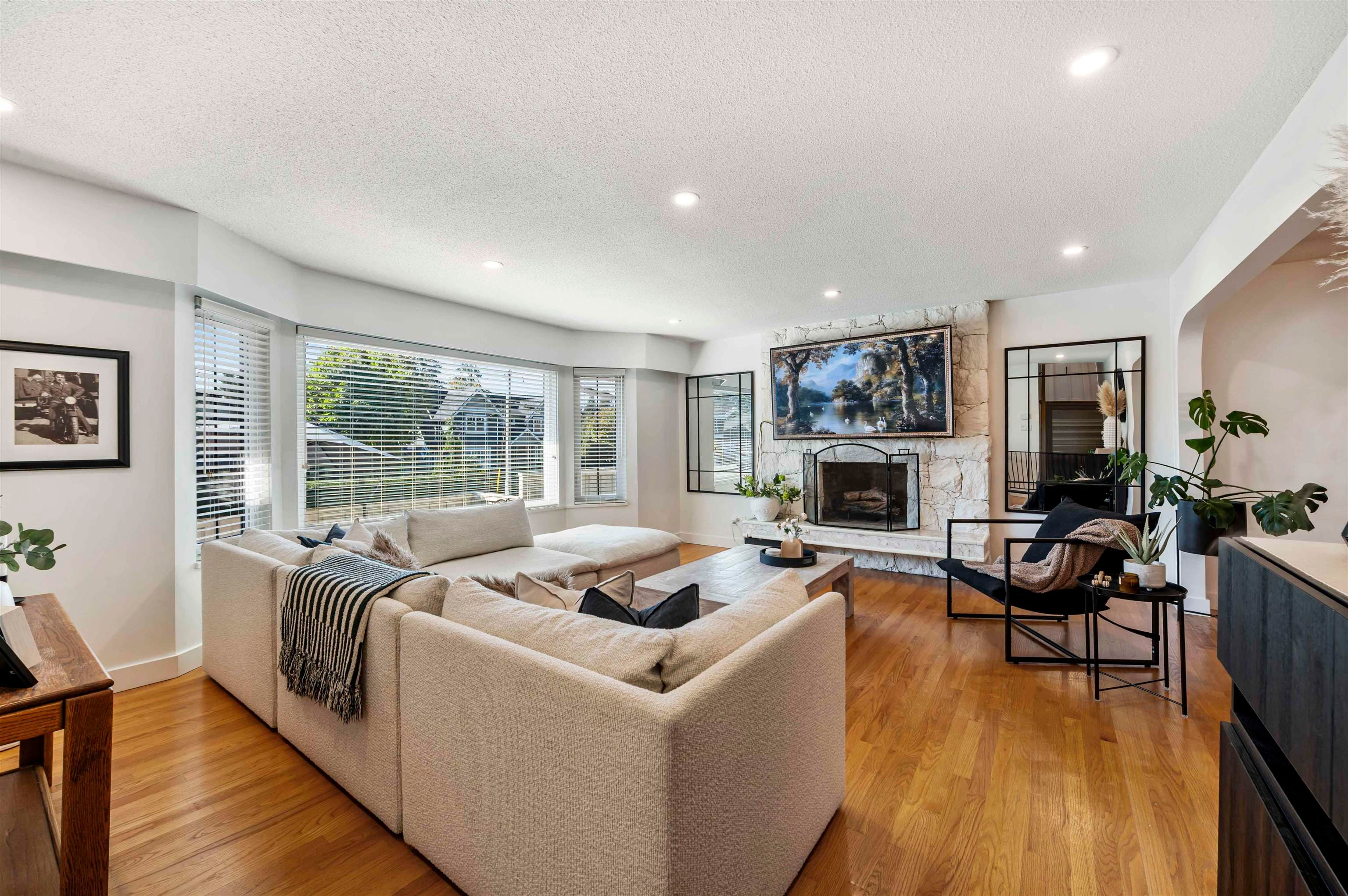 1419 Haversley Avenue, Coquitlam, V3J 1V5 — photo 4