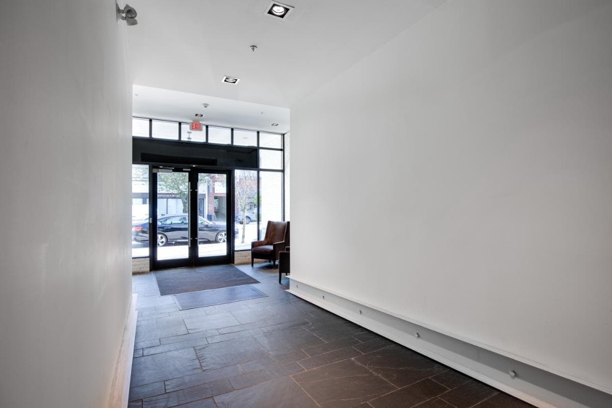 309 - 4355 W 10th Avenue, Vancouver, V6R 2H6 — photo 3