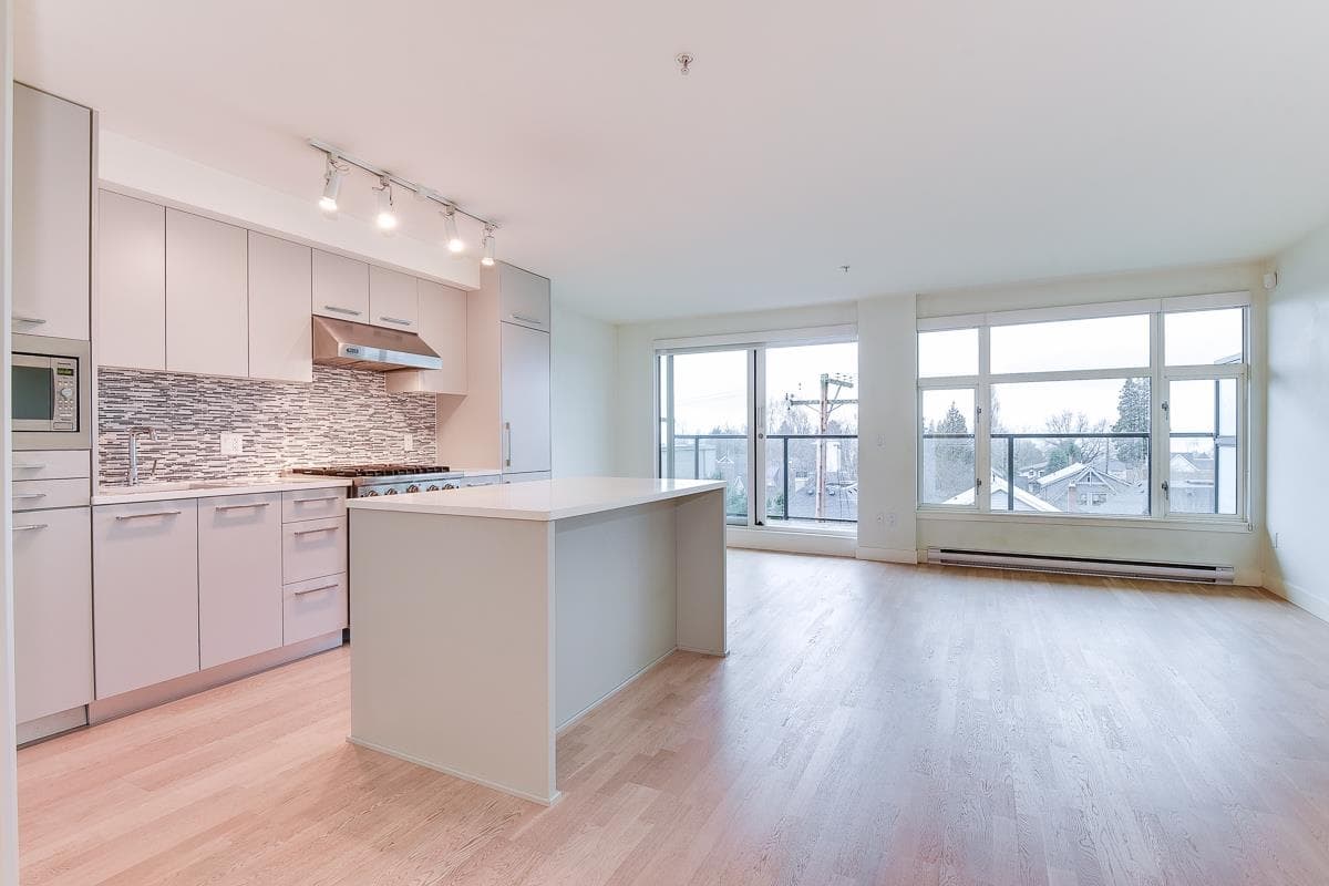 309 - 4355 W 10th Avenue, Vancouver, V6R 2H6 — photo 4