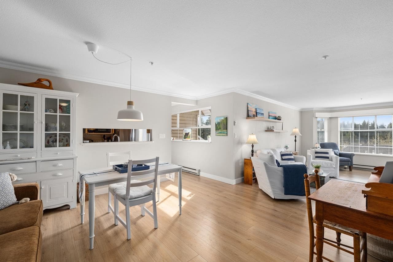 610 - 1000 Bowron Court, North Vancouver — sold