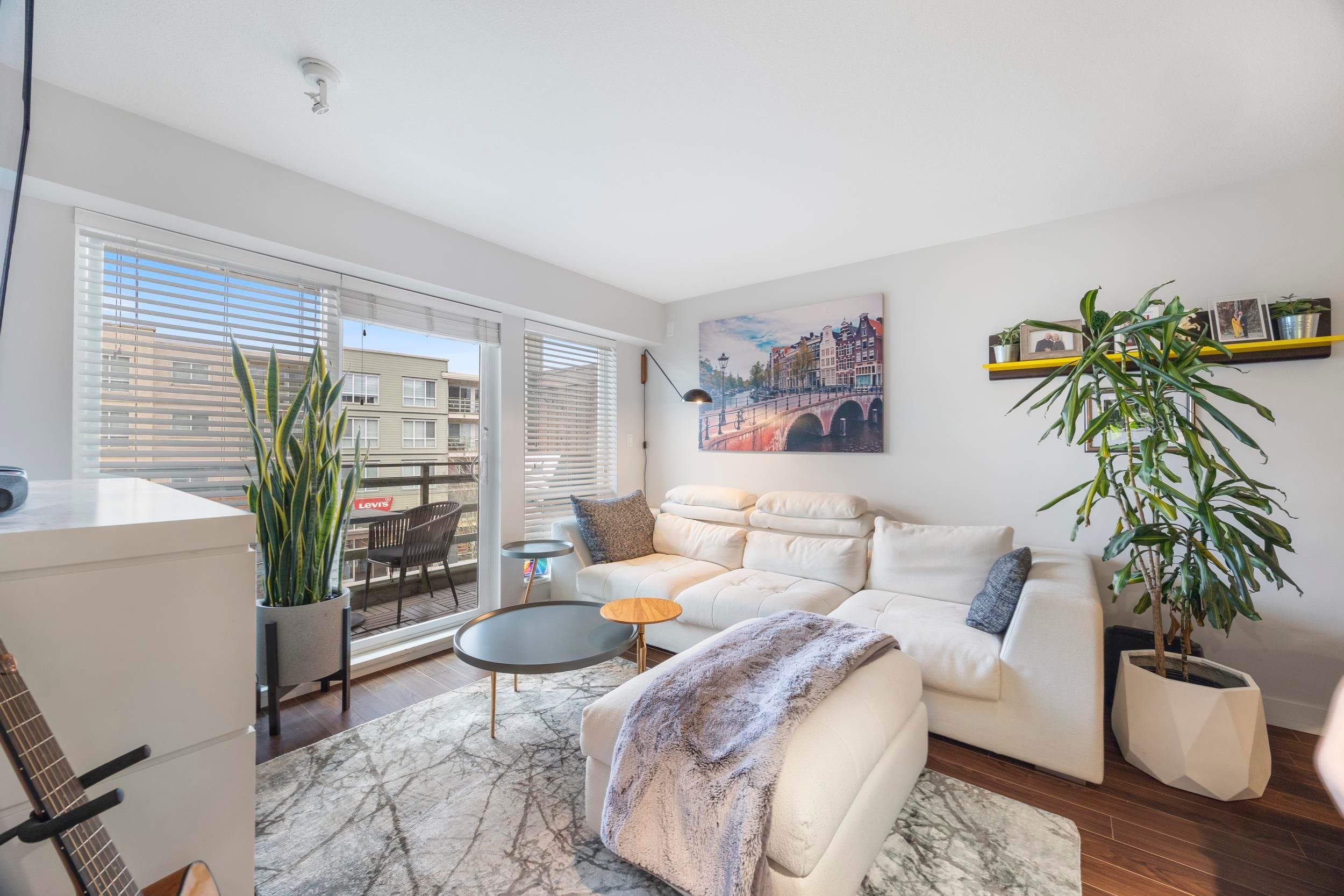 201 - 15745 Croydon Drive, Surrey, V3Z 2L5 — photo 2