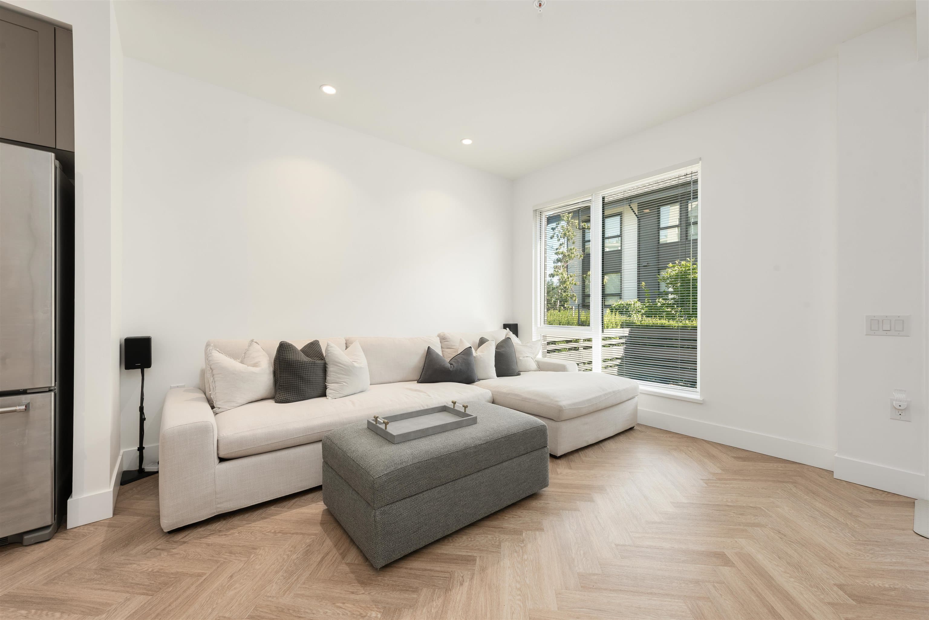 3 - 9278 Slopes Mews, Burnaby, V5A 0G1 — photo 3