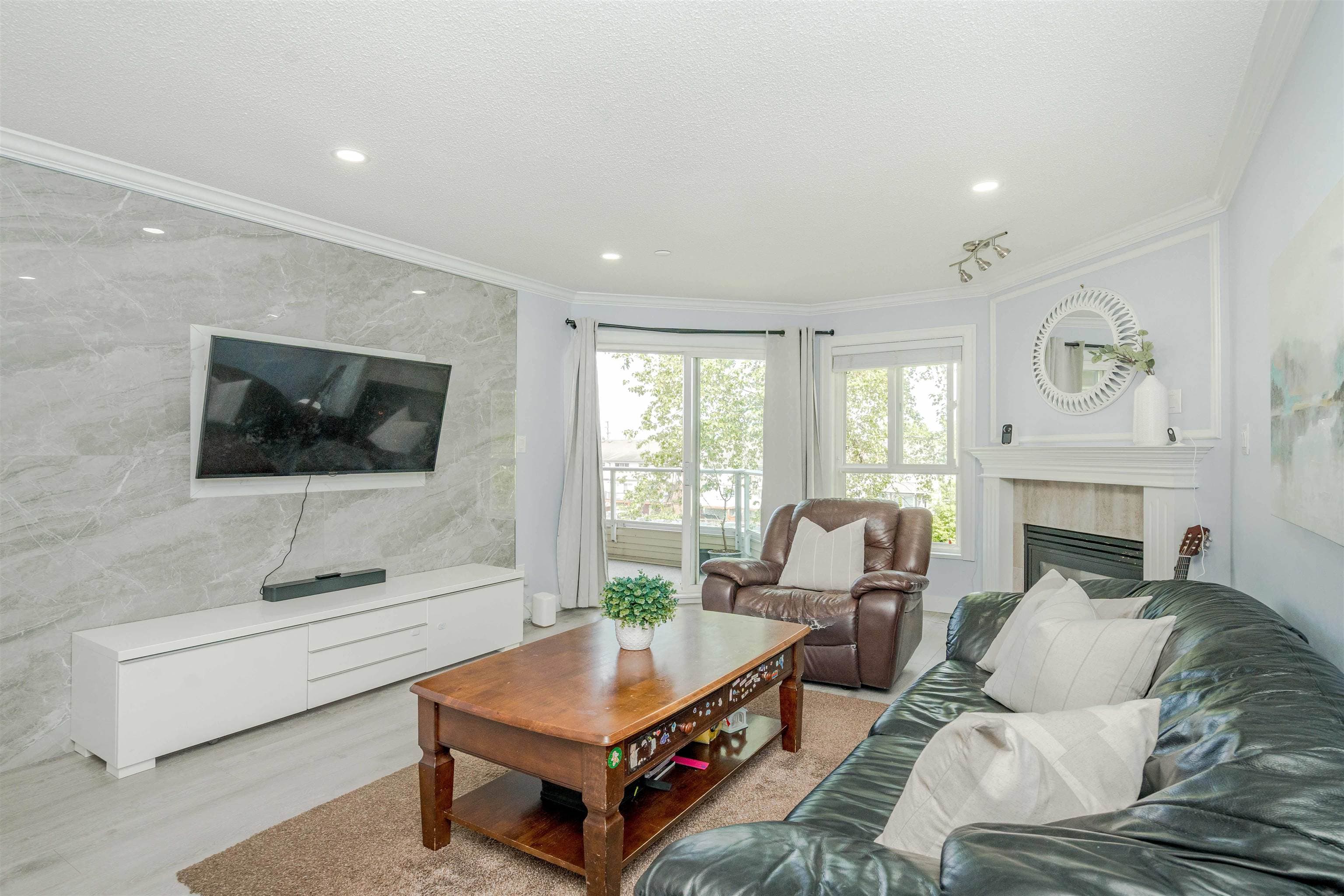 312 - 16137 83 Avenue, Surrey, V4N 0N1 — photo 2