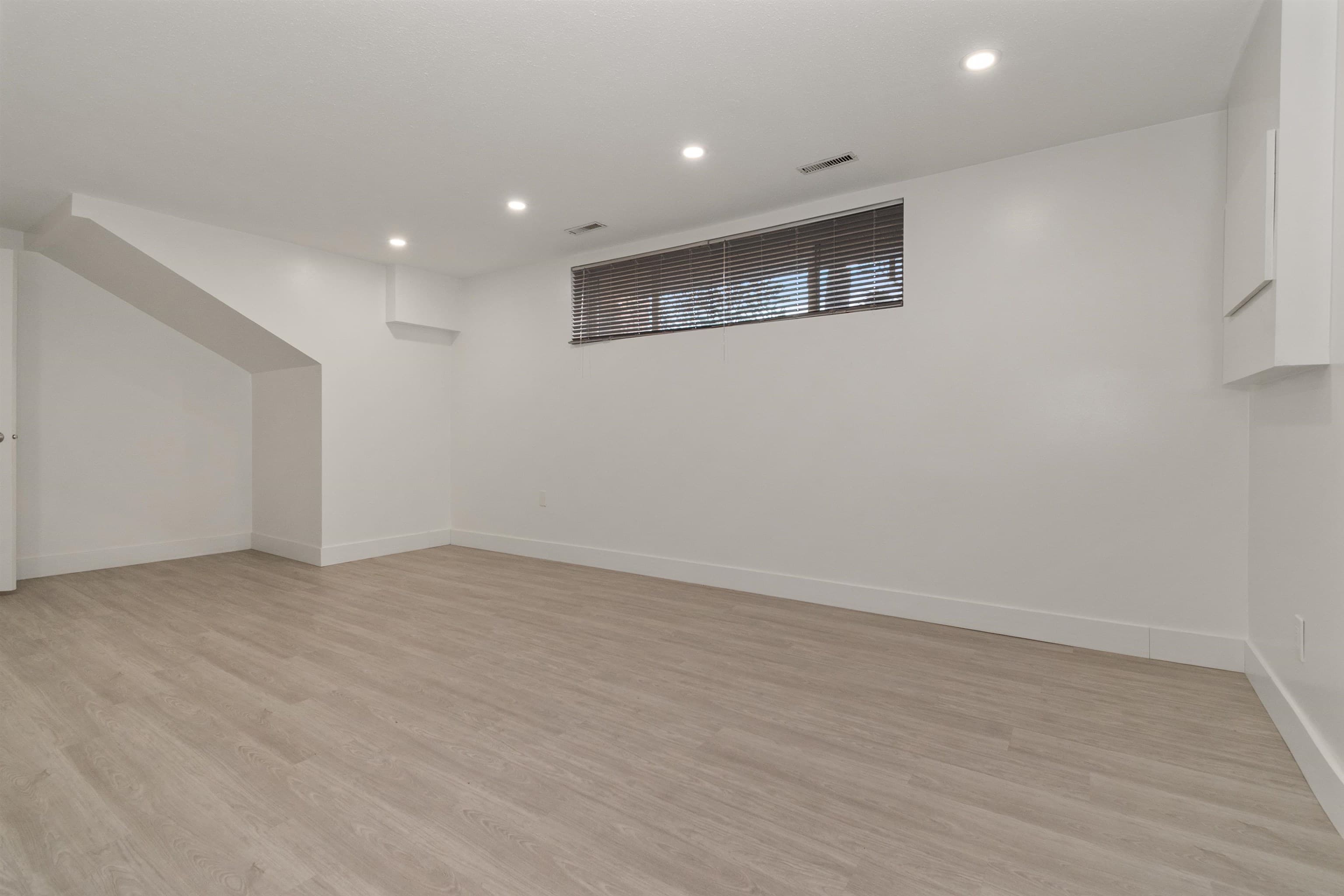 6755 Lorne Drive, Chilliwack, V2R 2G3 — photo 5