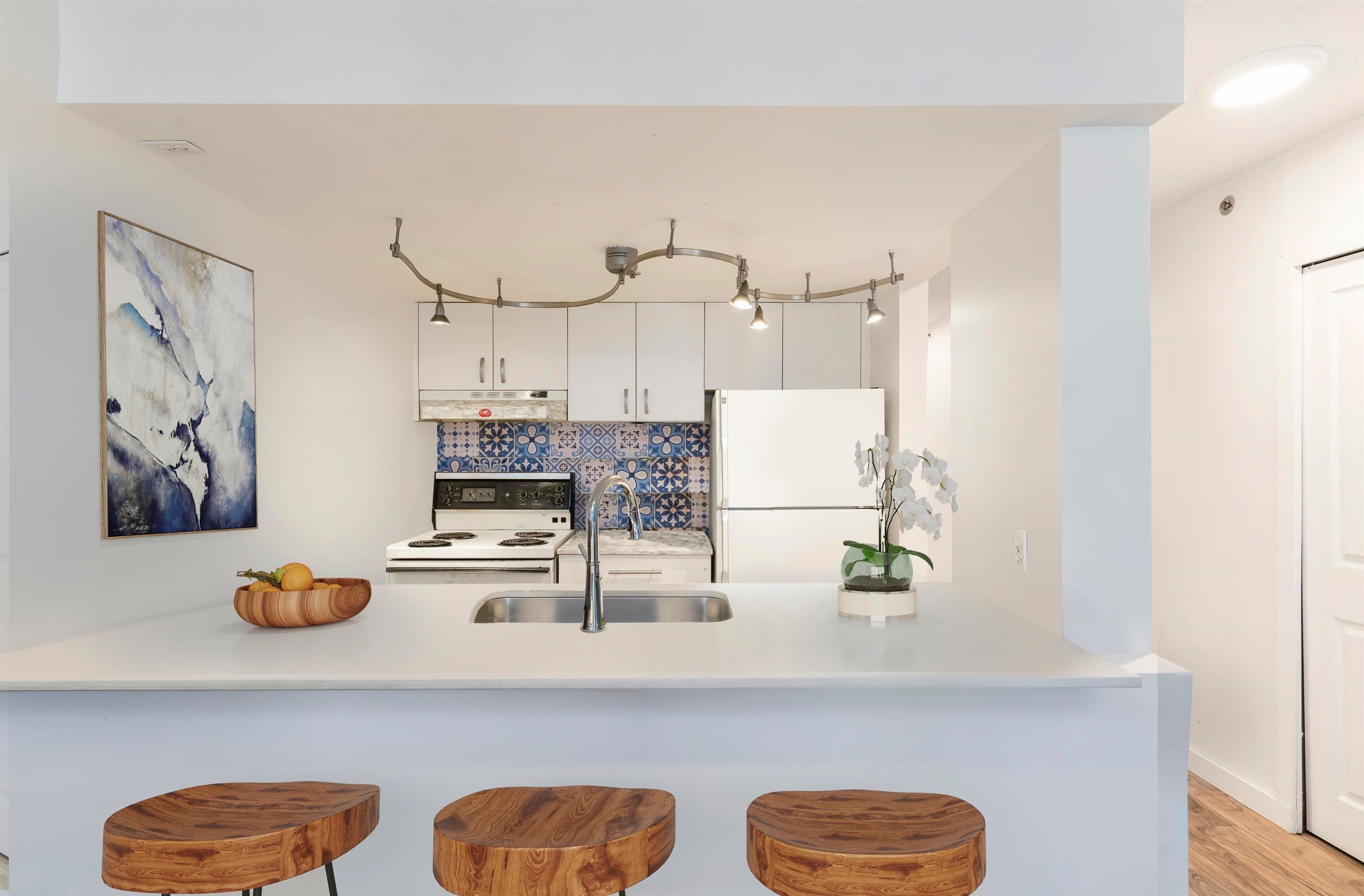 1004 - 789 Drake Street, Vancouver, V6Z 2N7 — photo 4