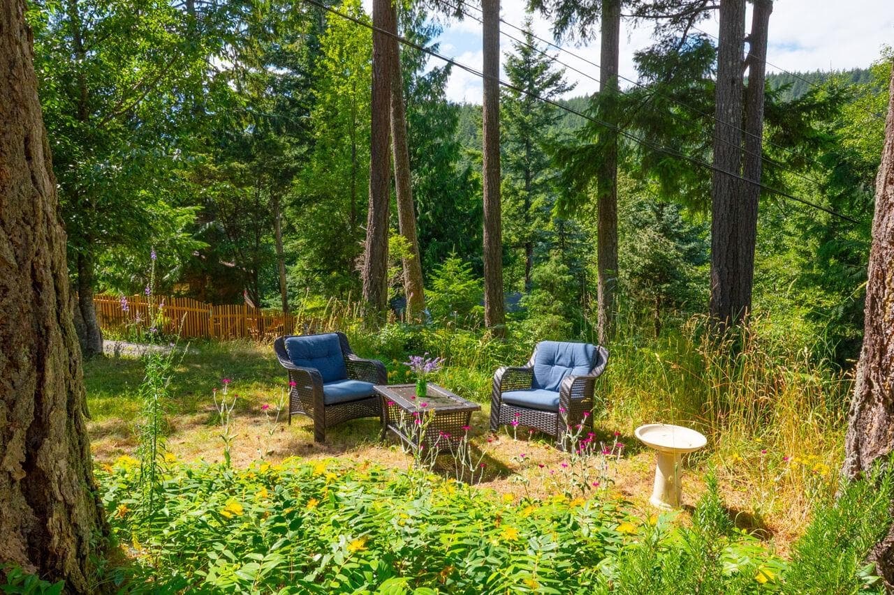 1261 Eagle's Nest Road, Bowen Island, V0N 1G1 — photo 3