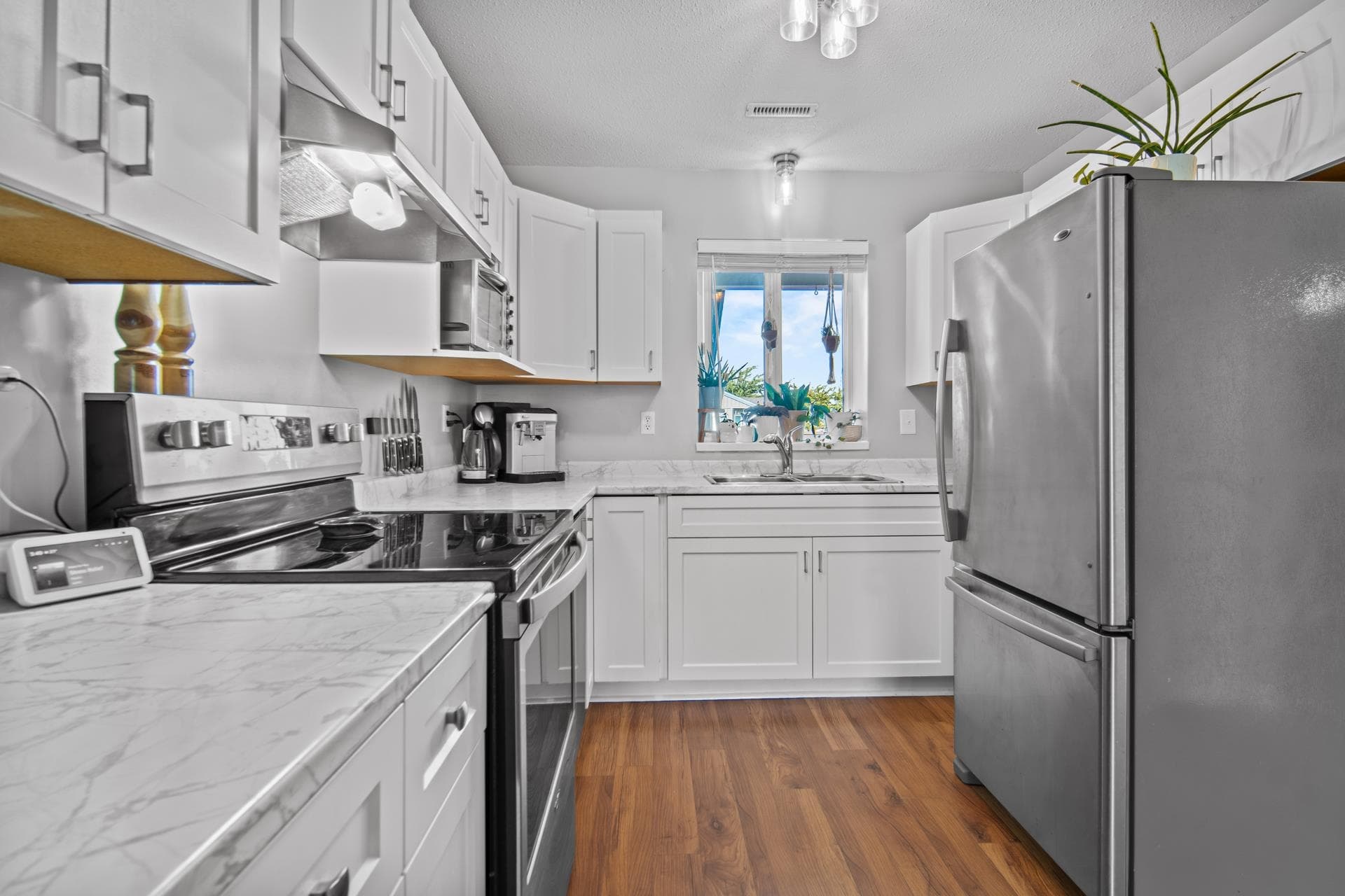 20 - 45435 Knight Road, Chilliwack, V2R 3E8 — photo 5