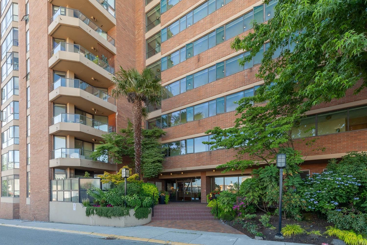 1003 - 1450 Pennyfarthing Drive, Vancouver, V6J 4X8 — photo 2