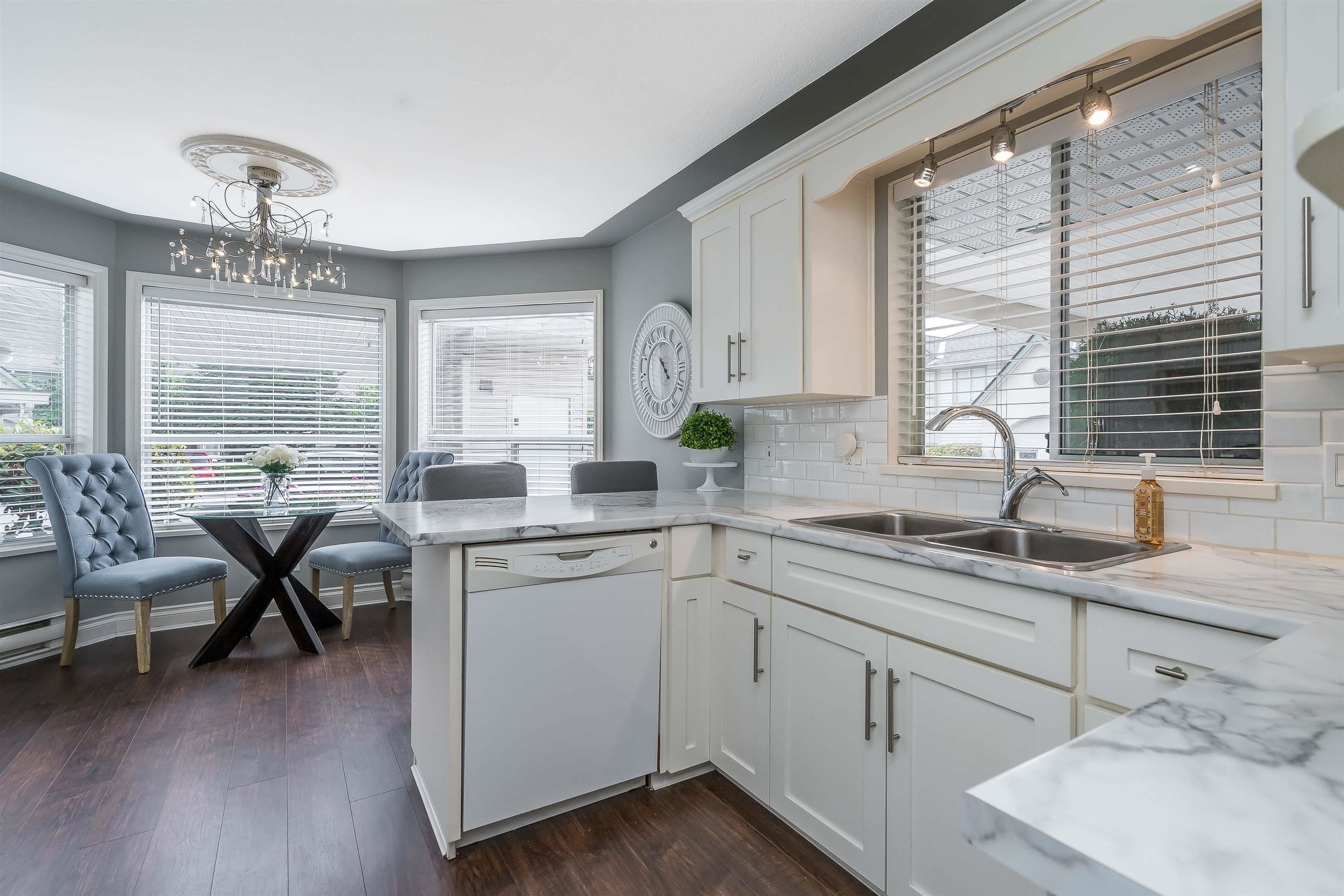 5 - 3380 Gladwin Road, Abbotsford, V2S 7G1 — photo 4