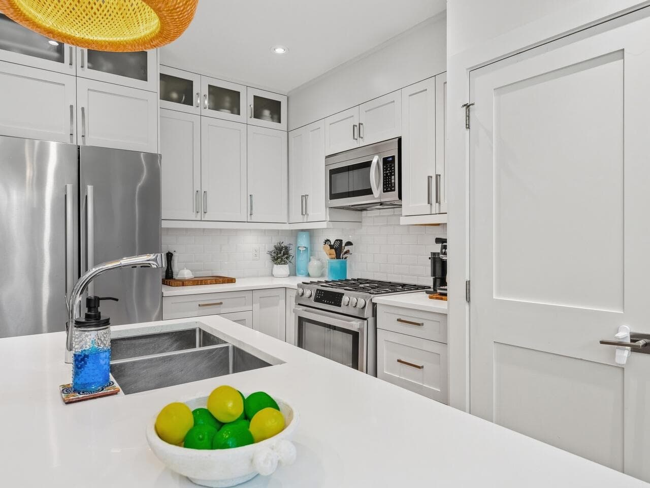165 W 14th Avenue, Vancouver, V5Y 1W8 — photo 4