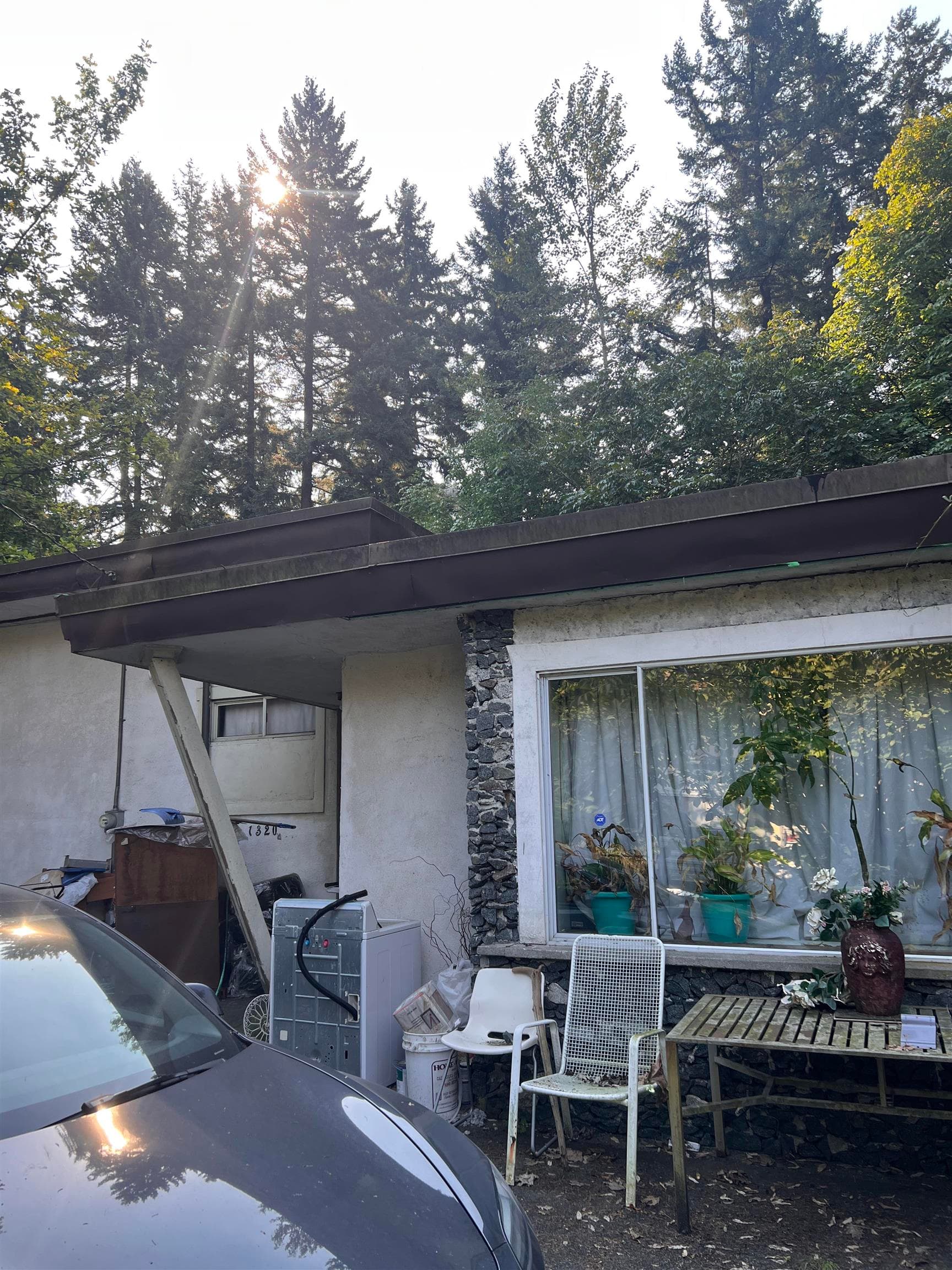 1320 Austin Avenue, Coquitlam, V3K 3P5 — photo 5