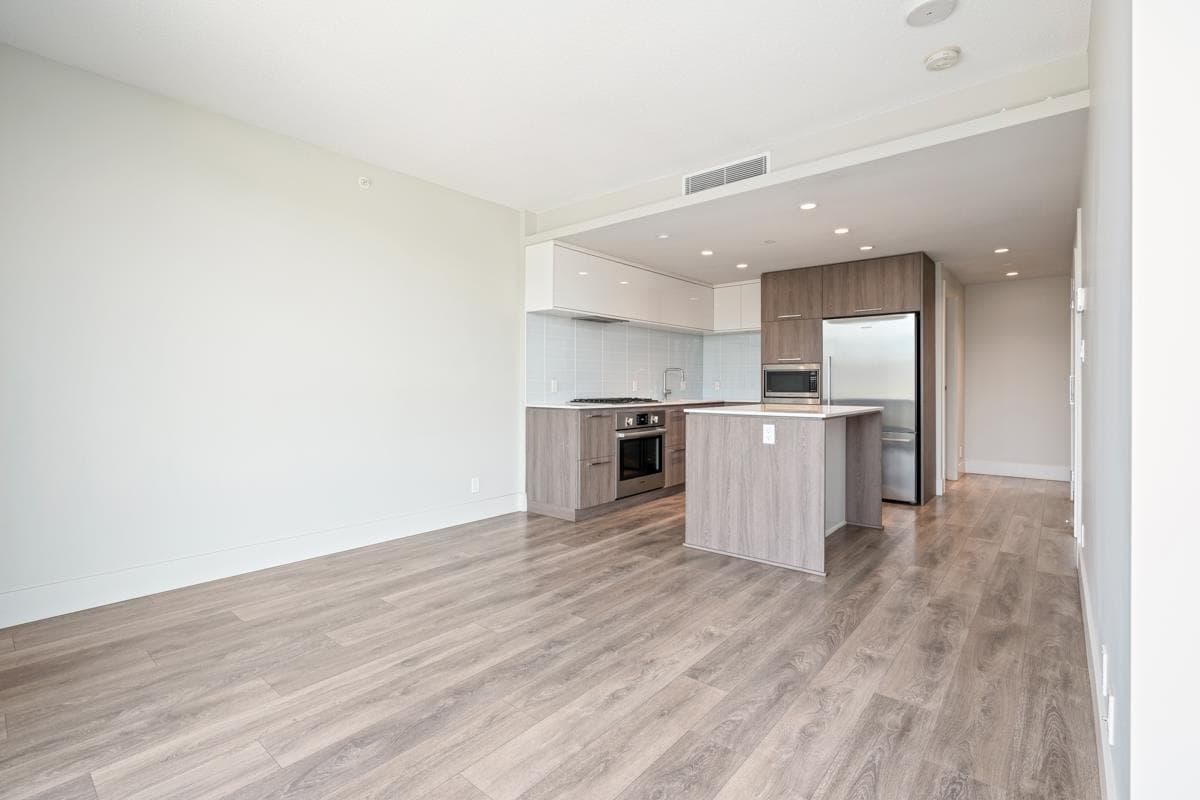 1808 - 680 Seylynn Crescent, North Vancouver, V7J 1H9 — photo 5