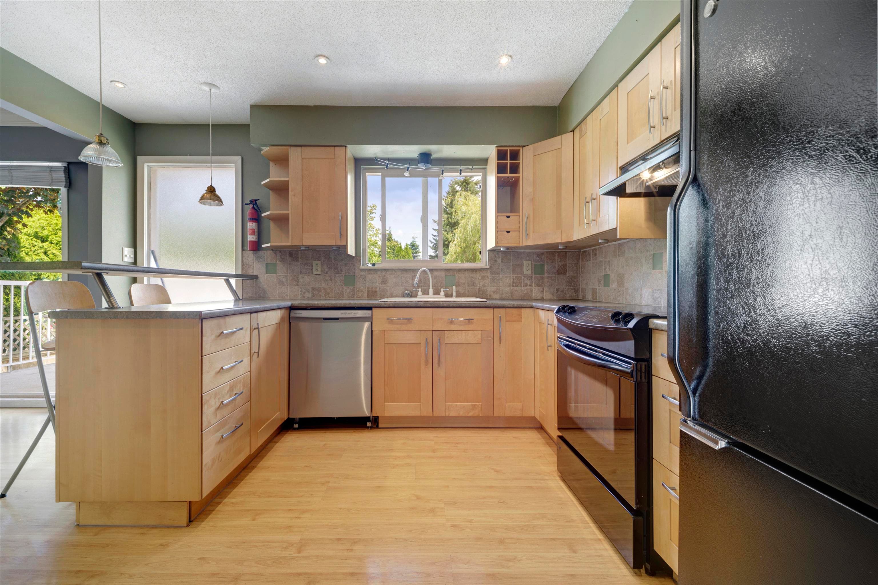 11825 N Cowley Drive, Delta, V4E 1W5 — photo 3