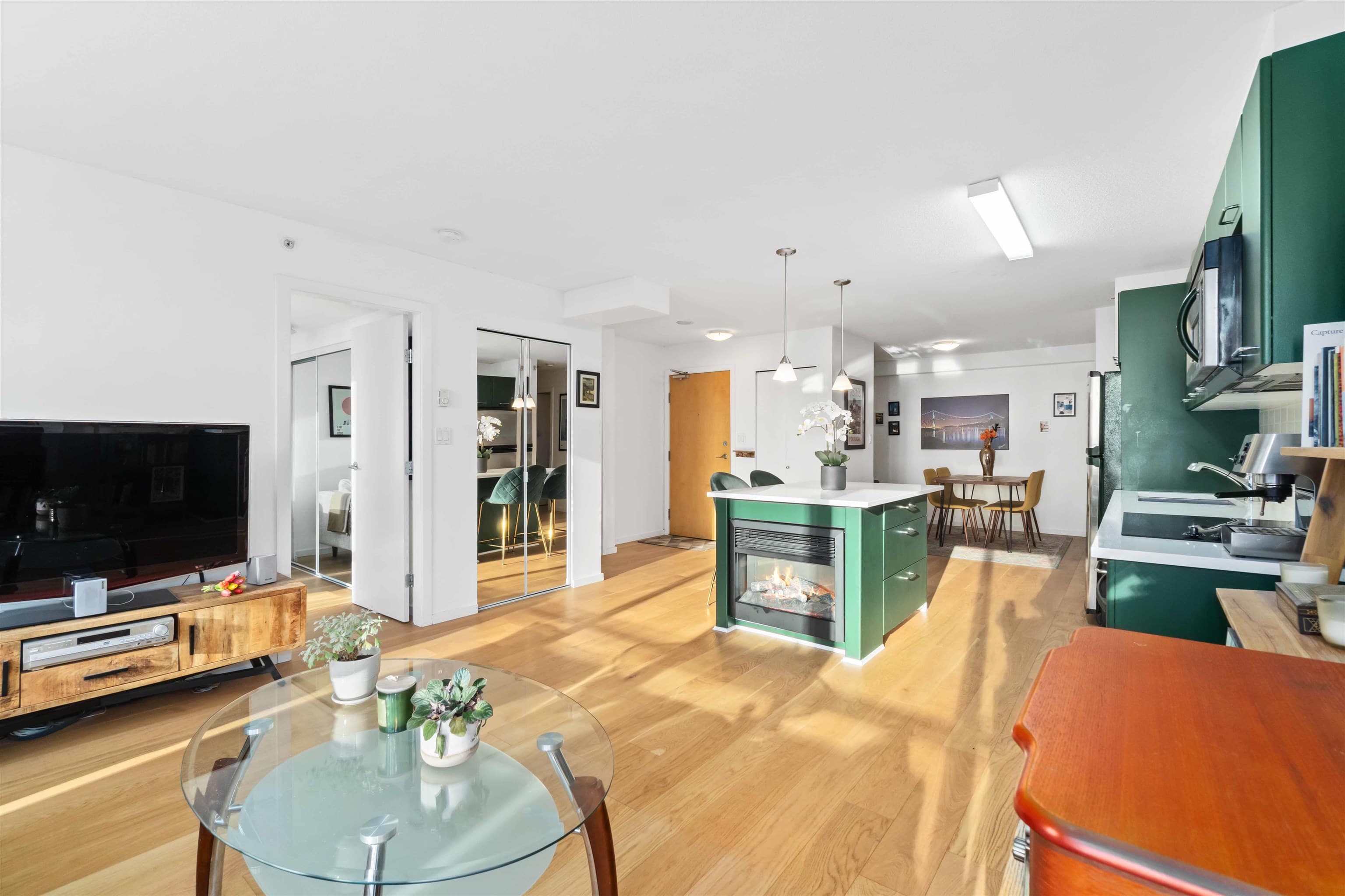 310 - 1155 Seymour Street, Vancouver, V6B 1K2 — photo 5