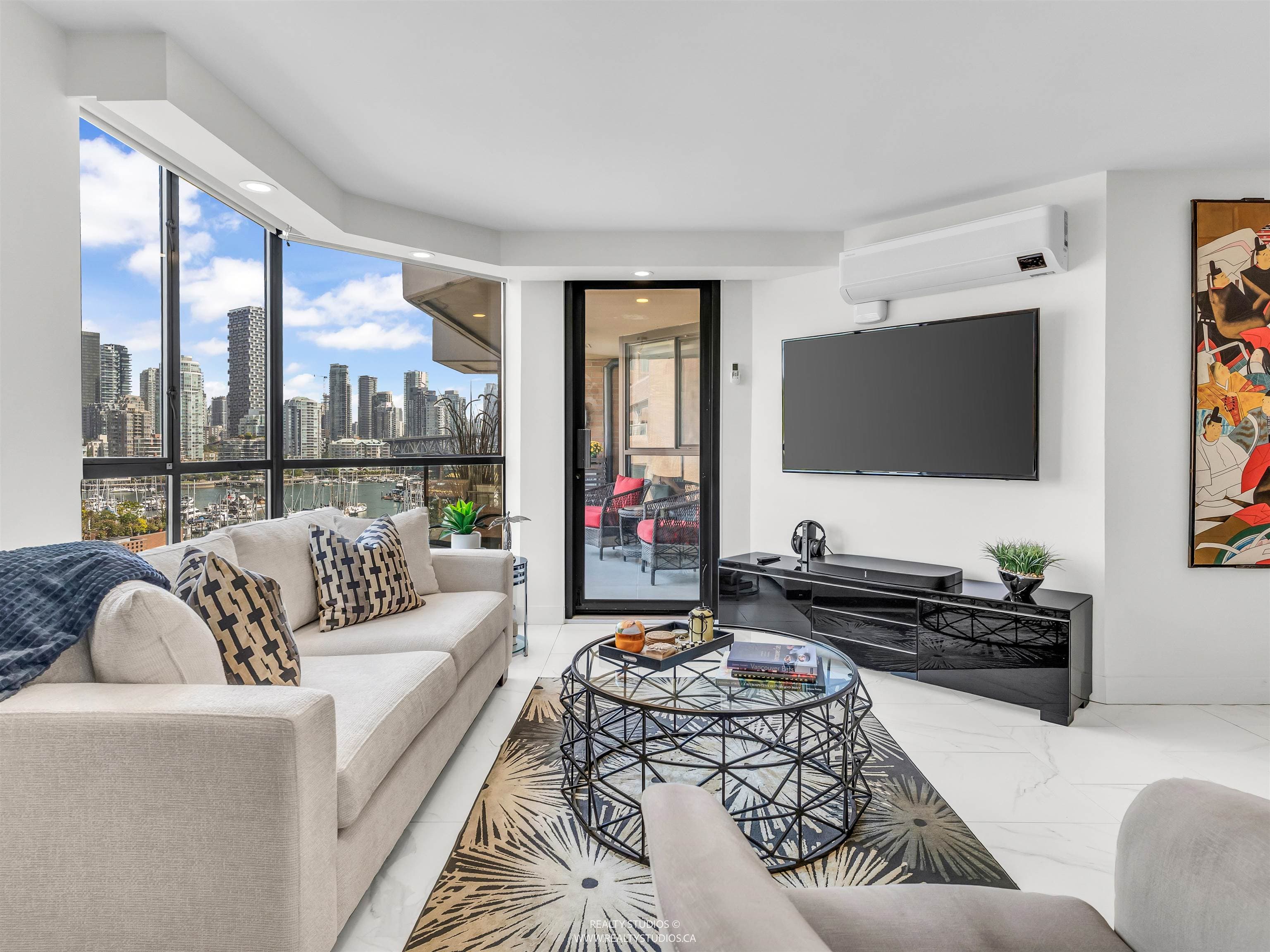607 - 1450 Pennyfarthing Drive, Vancouver, V6J 4X8 — photo 3