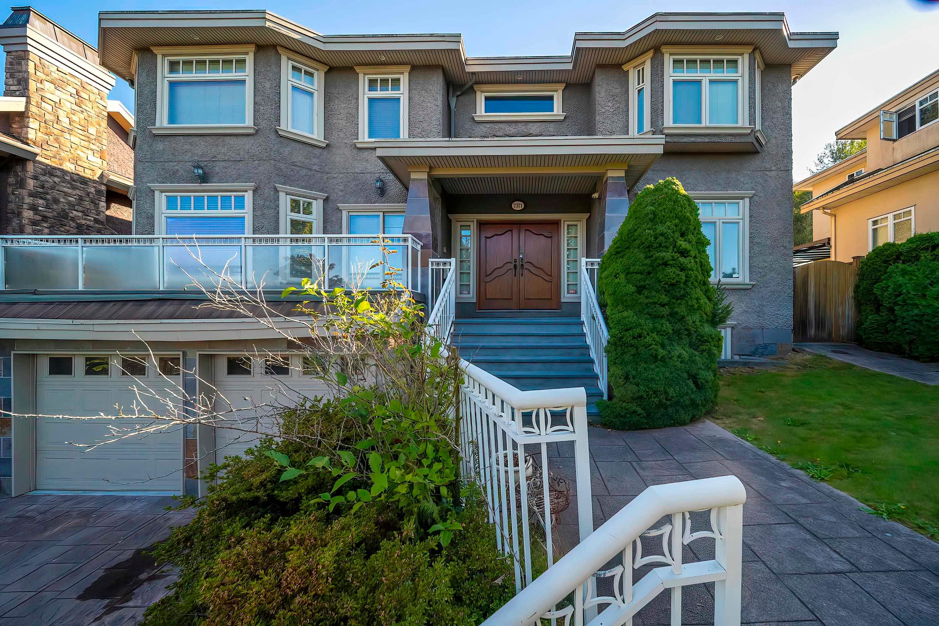 7371 Union Street, Burnaby