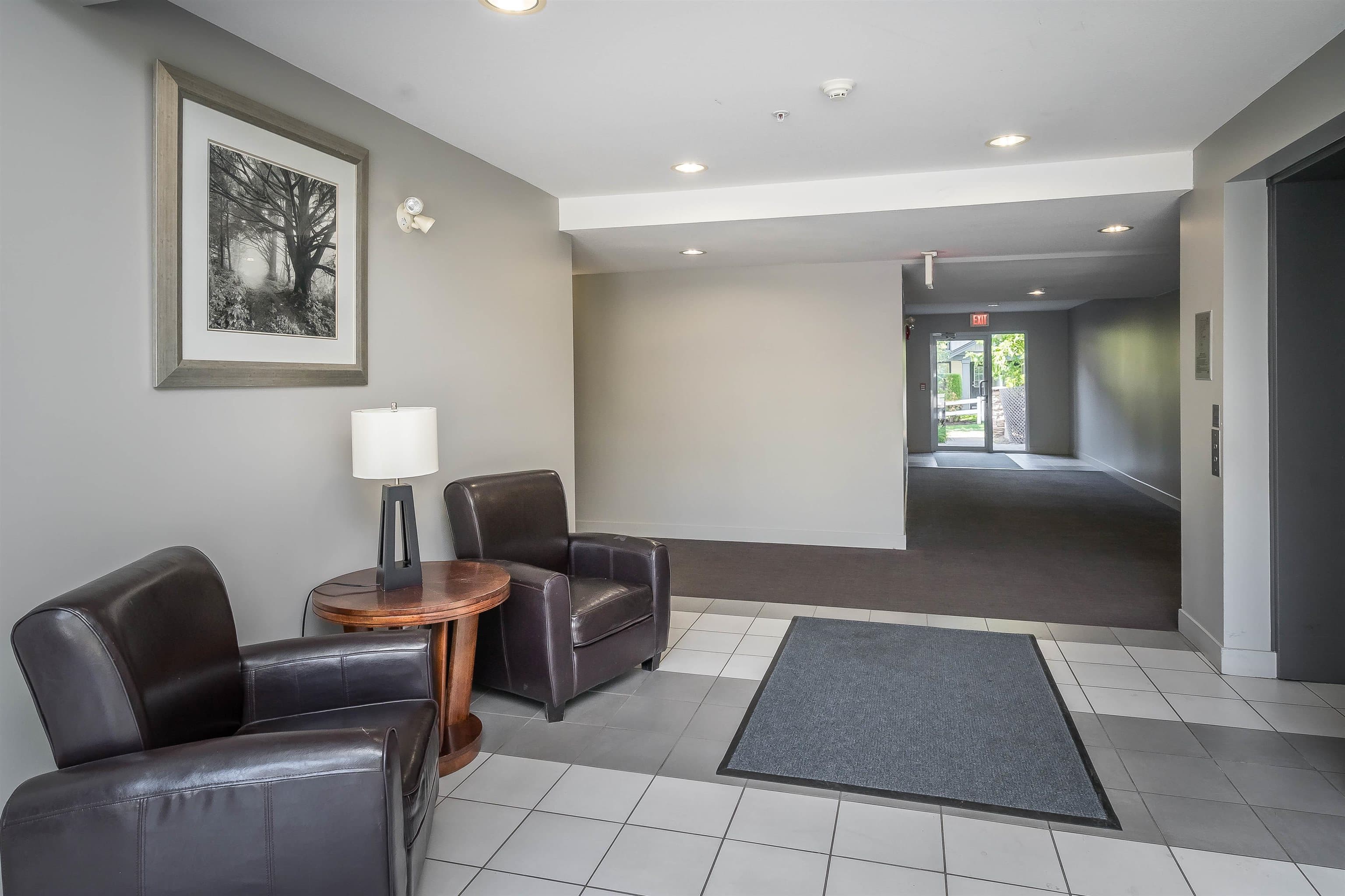 209 - 19320 65 Avenue, Surrey, V4N 0A3 — photo 3