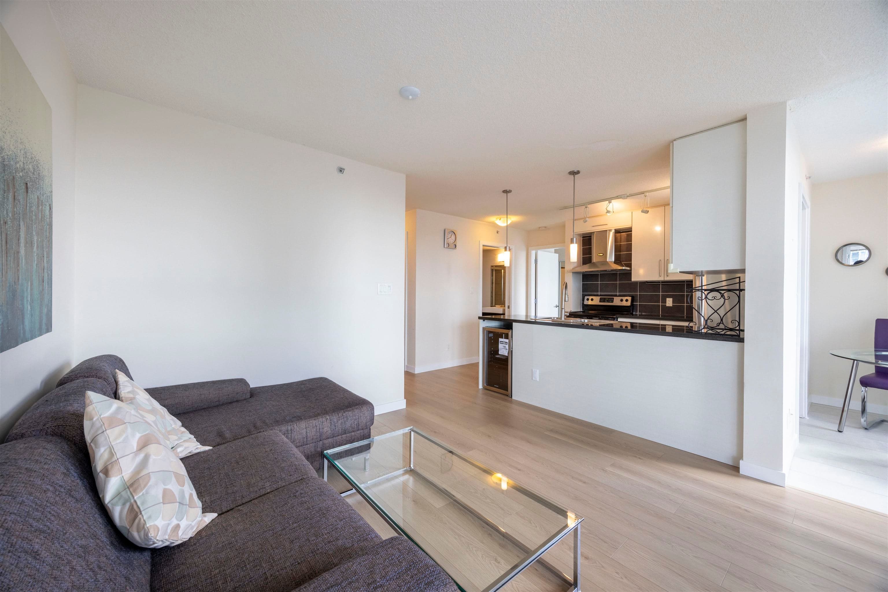 1906 - 188 Keefer Place, Vancouver, V6B 0J1 — photo 4