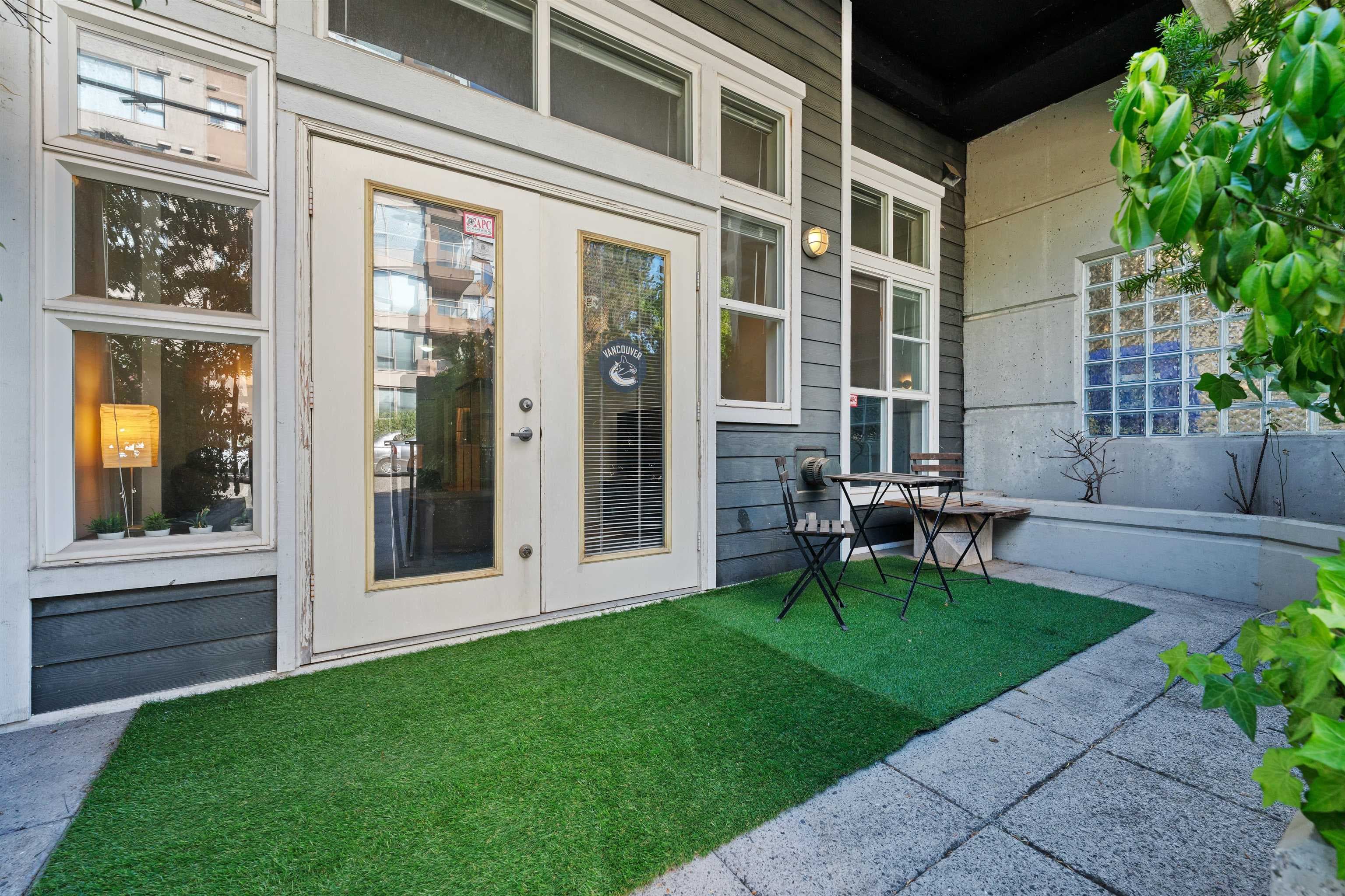 102 - 2102 W 38th Avenue, Vancouver, V6M 1R9 — photo 1