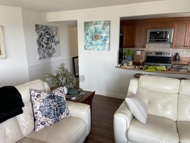 812 - 15111 Russell Avenue, White Rock, V4B 2P4 — photo 5
