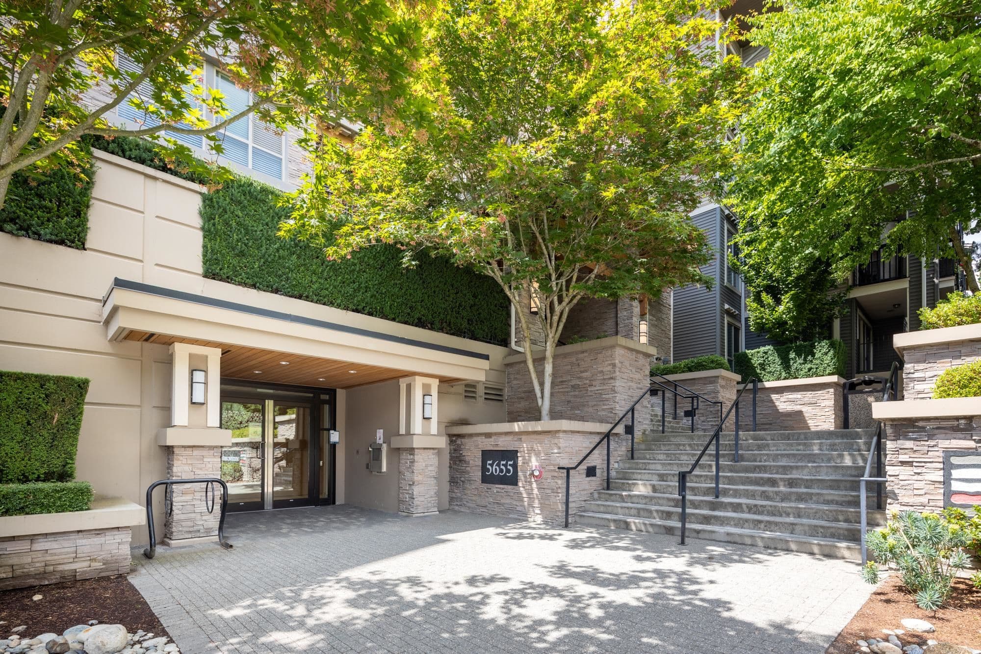 323 - 5655 210a Street, Langley, V3A 0G4 — photo 1