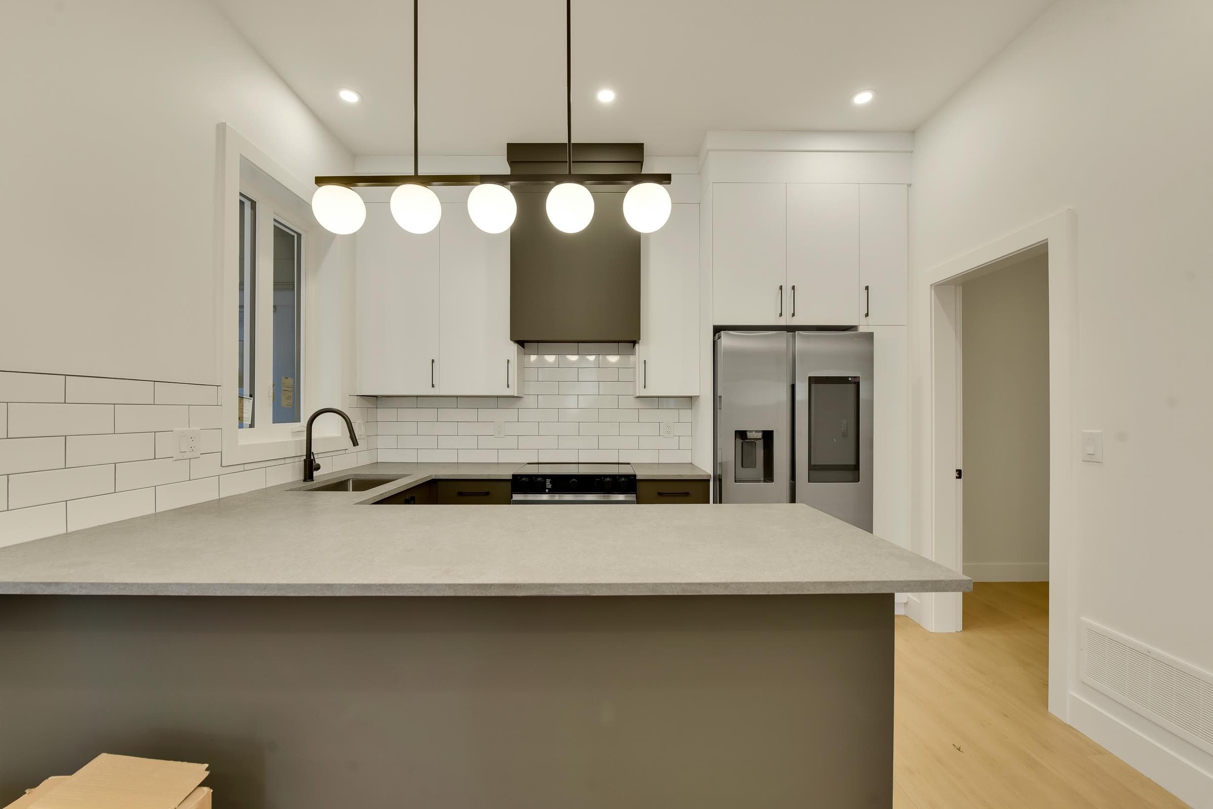 1 - 1436 E 1st Avenue, Vancouver