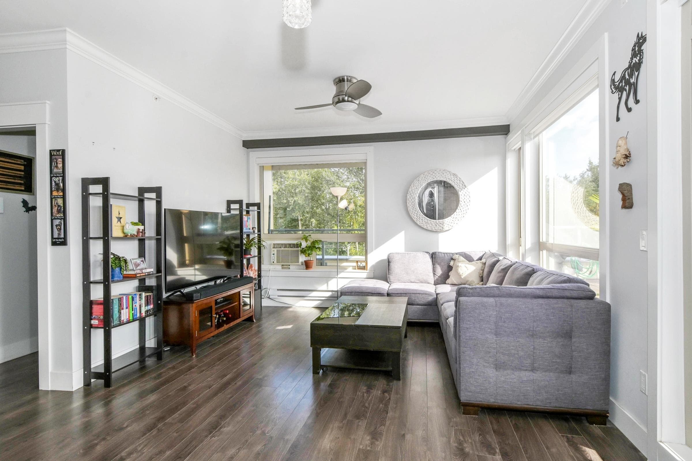 503 - 19228 64 Avenue, Surrey, V3S 7C9 — photo 4
