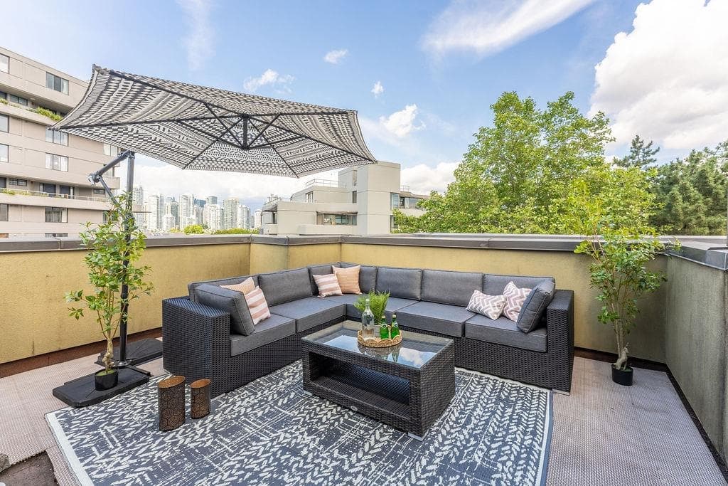 301 - 650 Moberly Road, Vancouver