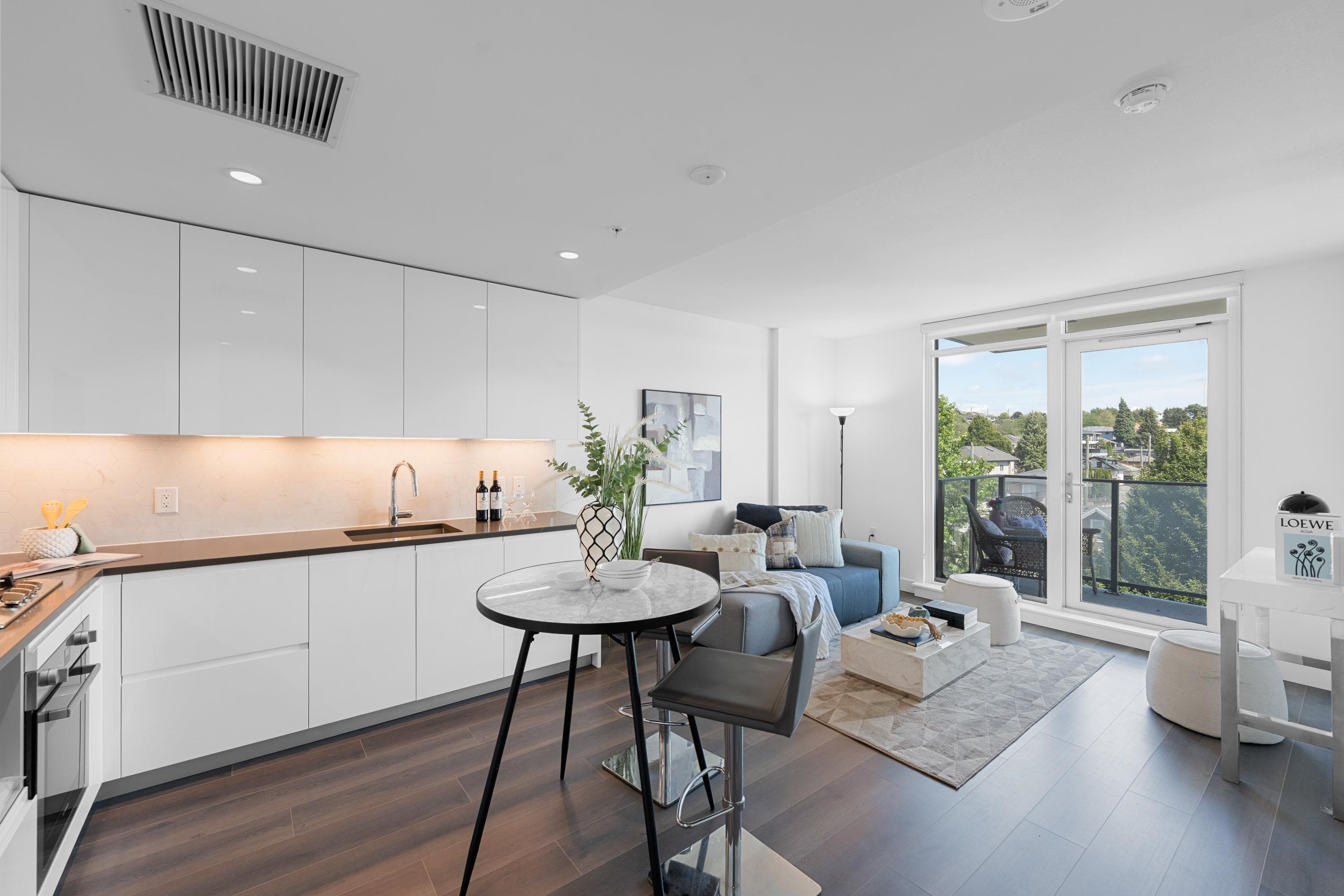 405 - 8181 Chester Street, Vancouver, V5X 0J9 — photo 2
