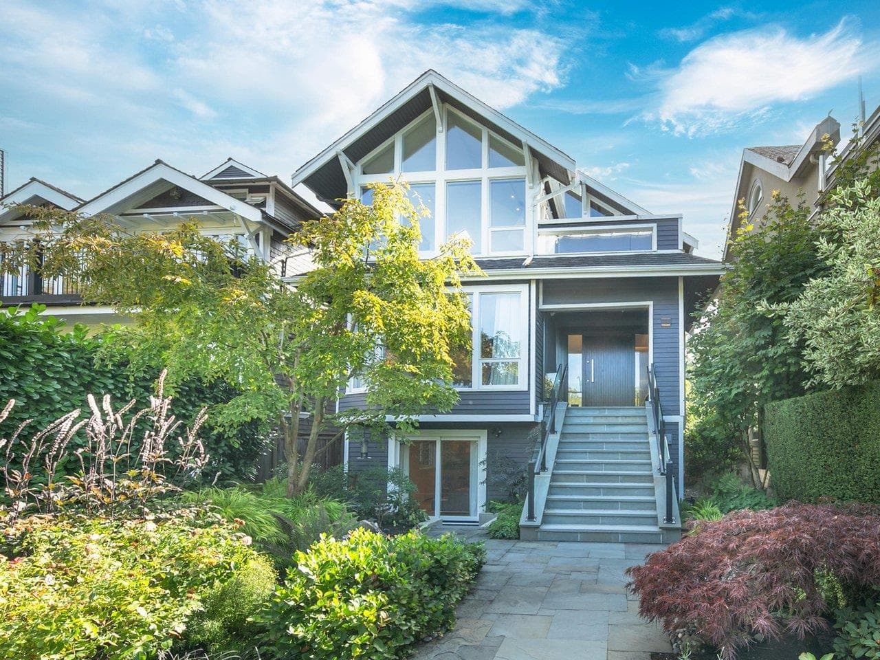 3262 W 1st Avenue, Vancouver, V6K 1H5 — photo 2