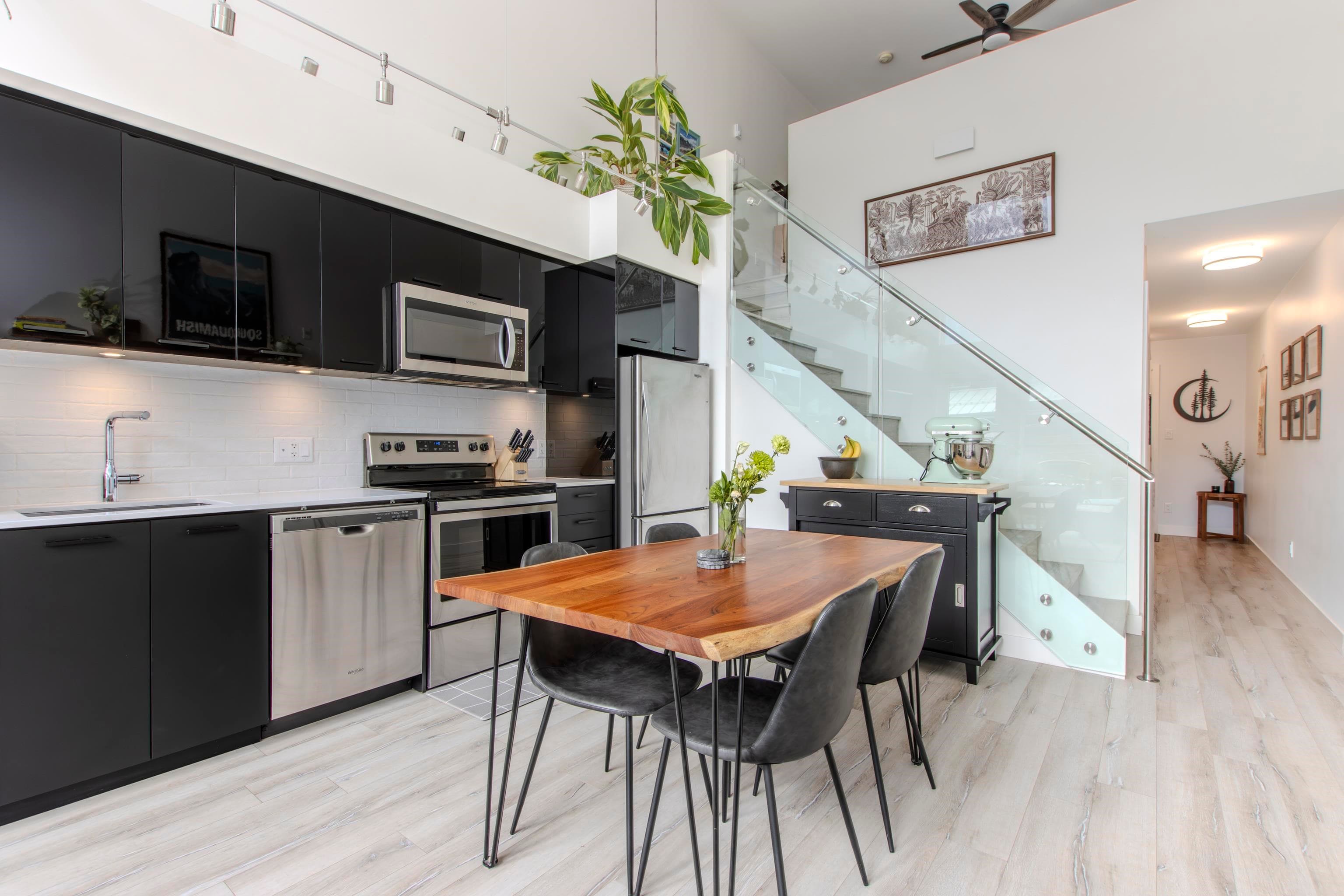 610 - 38013 Third Avenue, Squamish, V8B 0Z8 — photo 5
