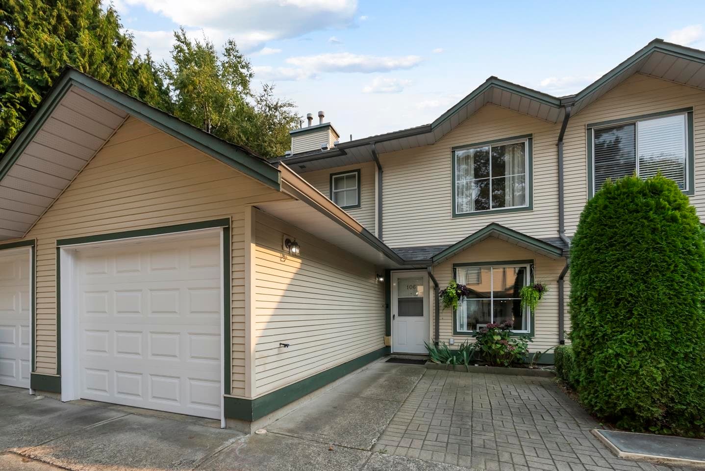 106 - 8655 King George Boulevard, Surrey