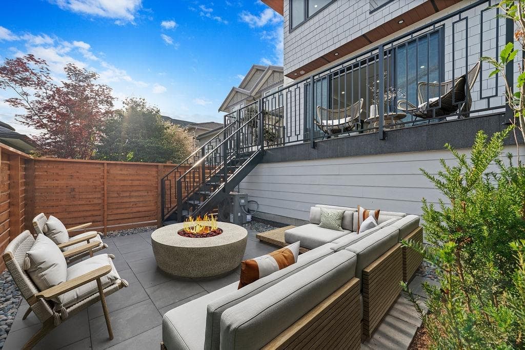 3 - 2282 E 8th Avenue, Vancouver