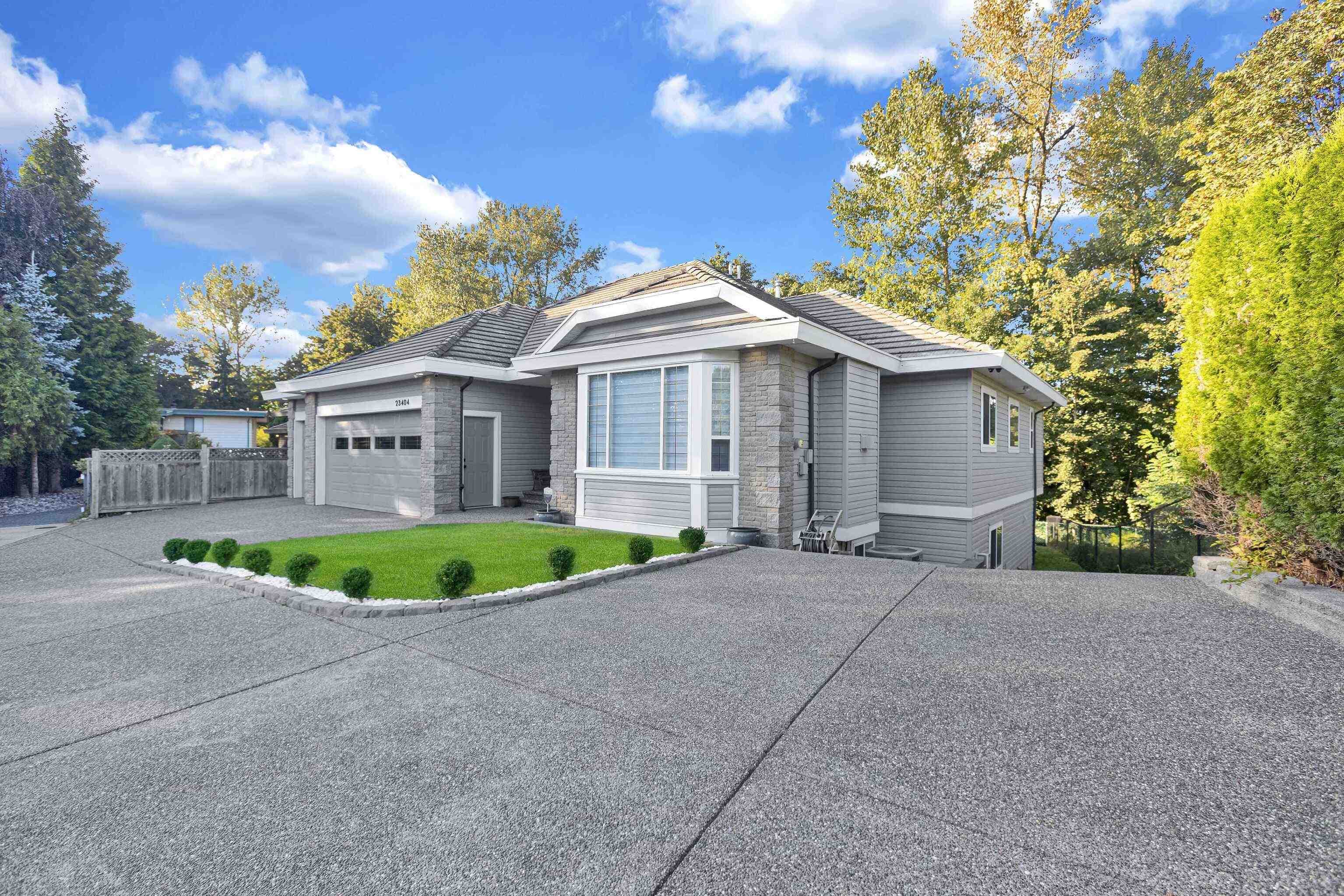 23404 Tamarack Lane, Maple Ridge, V2W 1A8 — photo 2