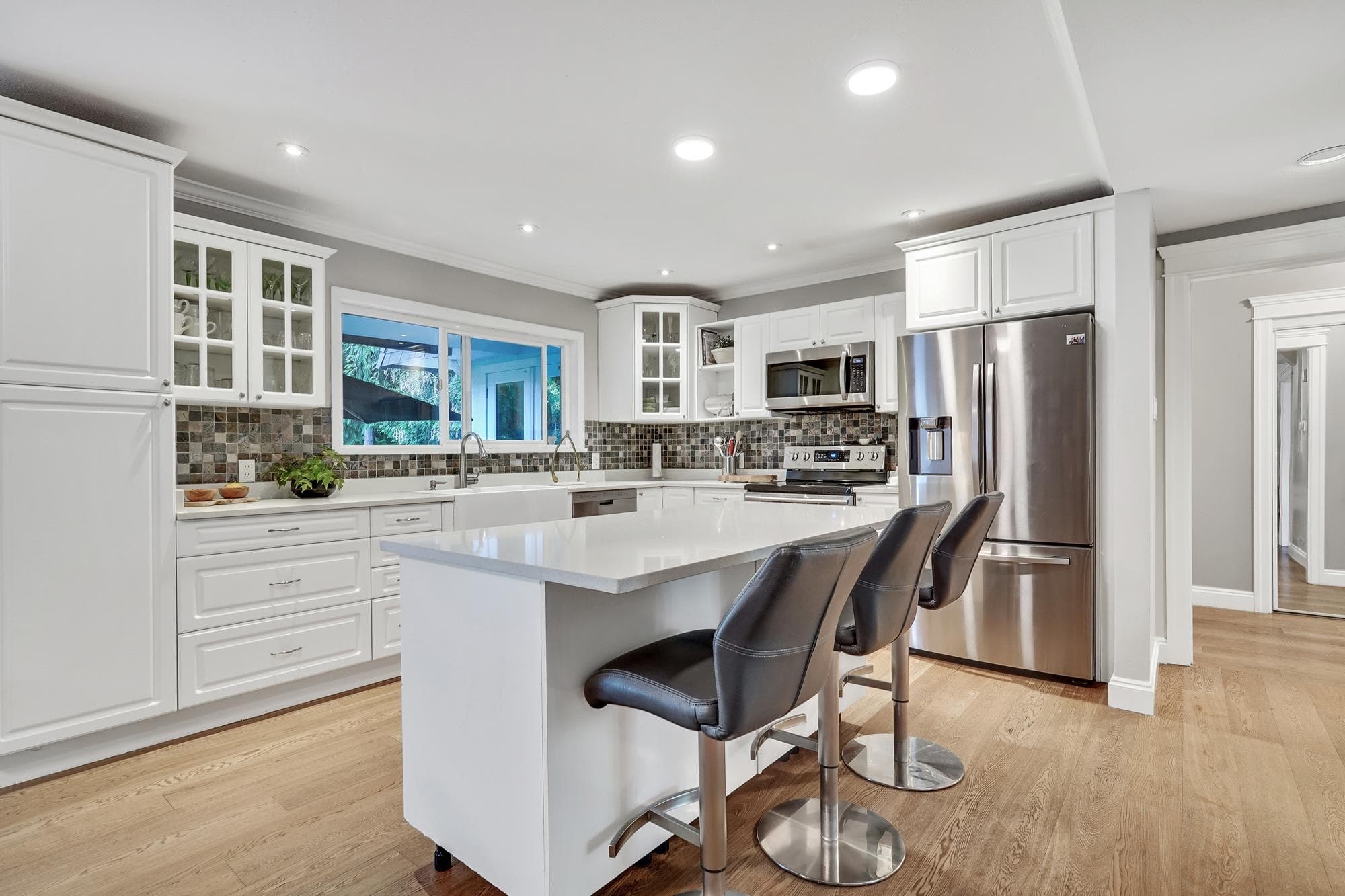 12688 23 Avenue, Surrey