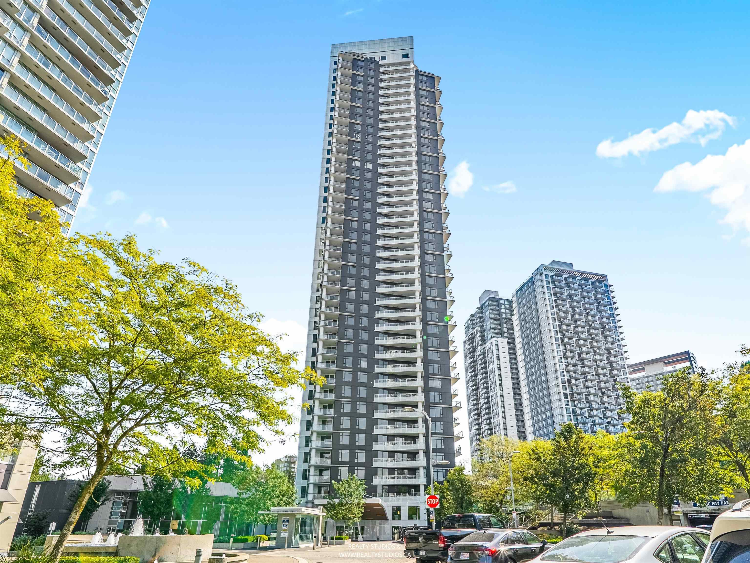 2305 - 9887 Whalley Boulevard, Surrey, V3T 0P4 — photo 4